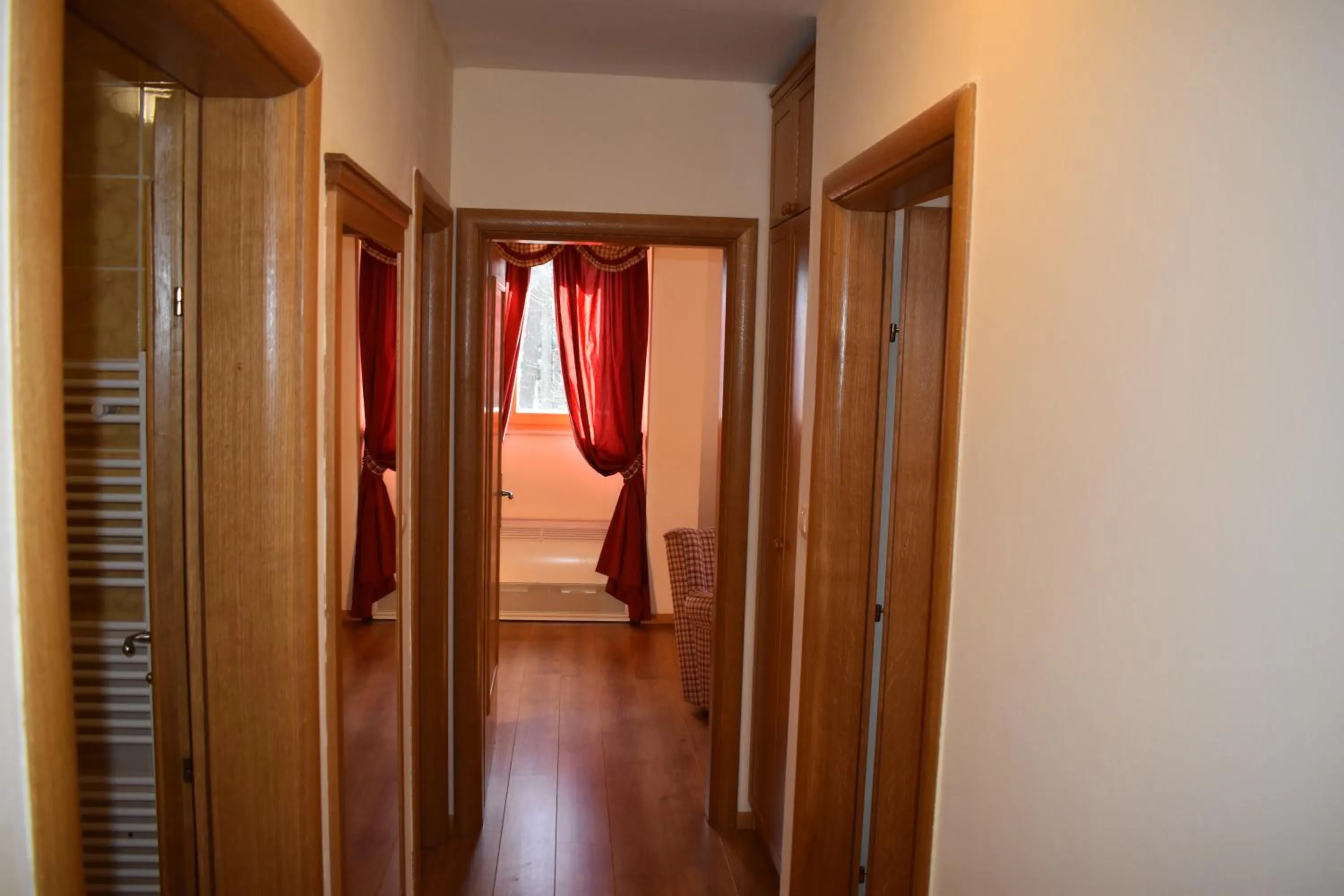 Photo of the whole room, Bed in Aparthotel Snjezna Kraljica