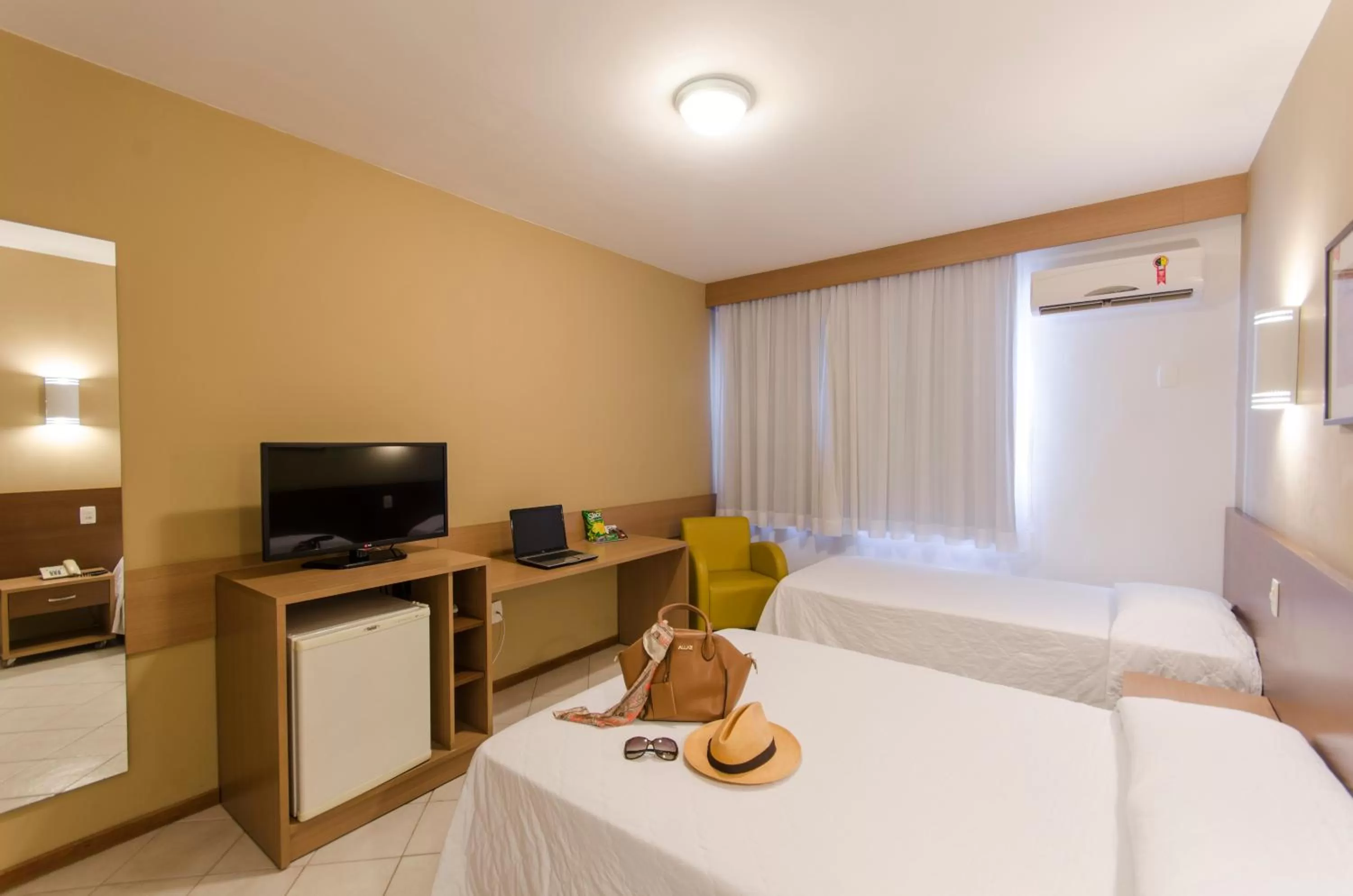 Photo of the whole room, Bed in Atobá Praia Hotel