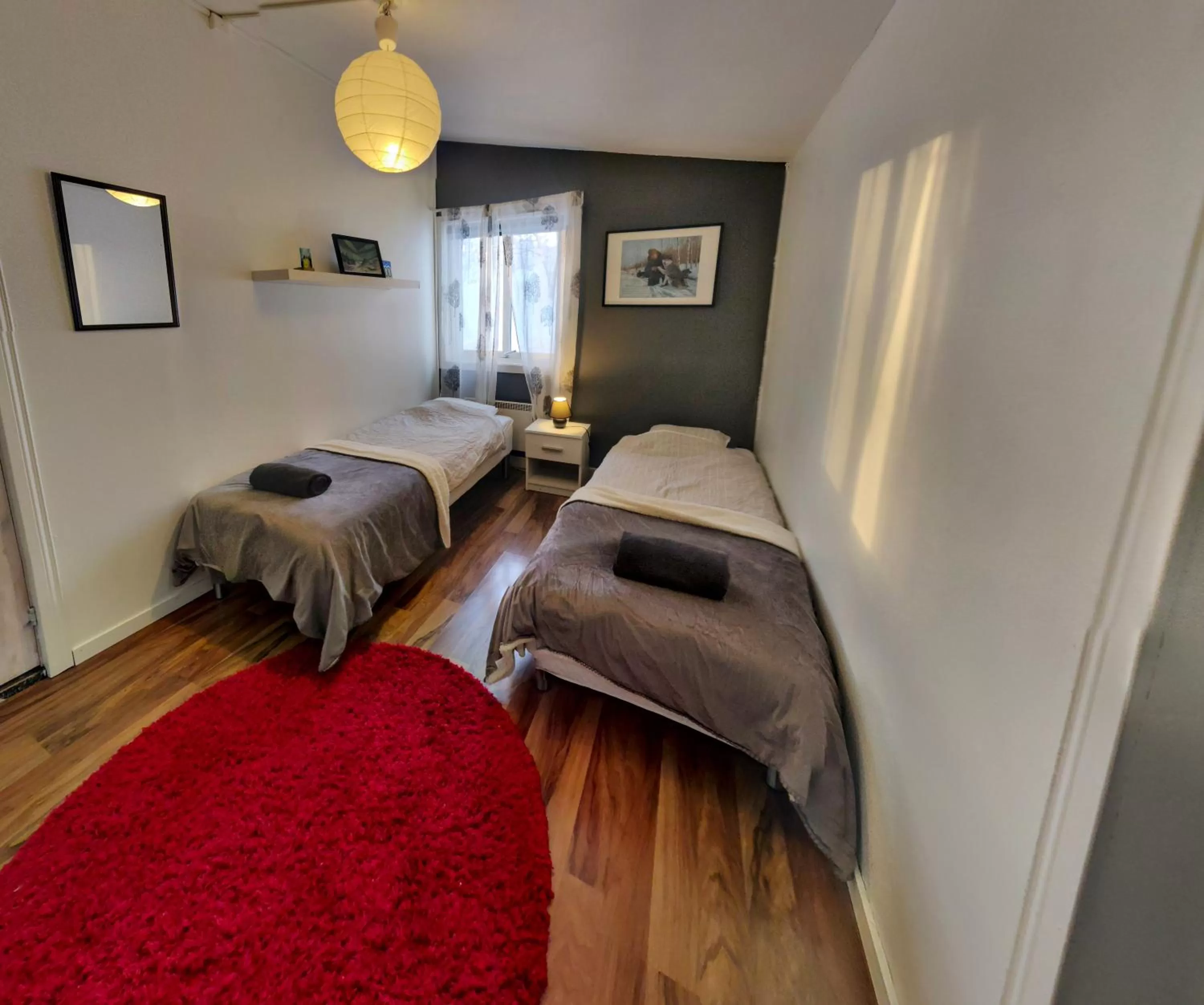 Photo of the whole room in Husky Lodge Hostel