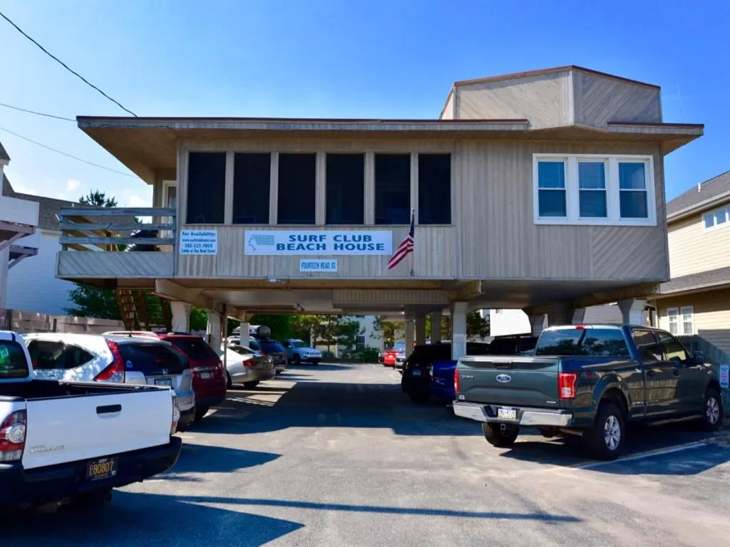 Property building in Surf Club Oceanfront Hotel