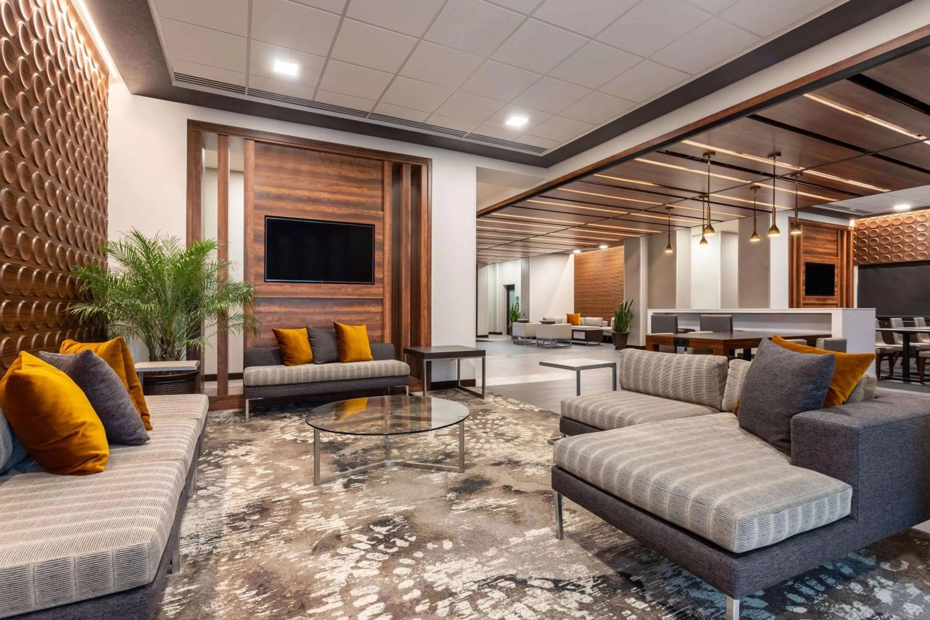 Lobby or reception in Wingate by Wyndham Angola