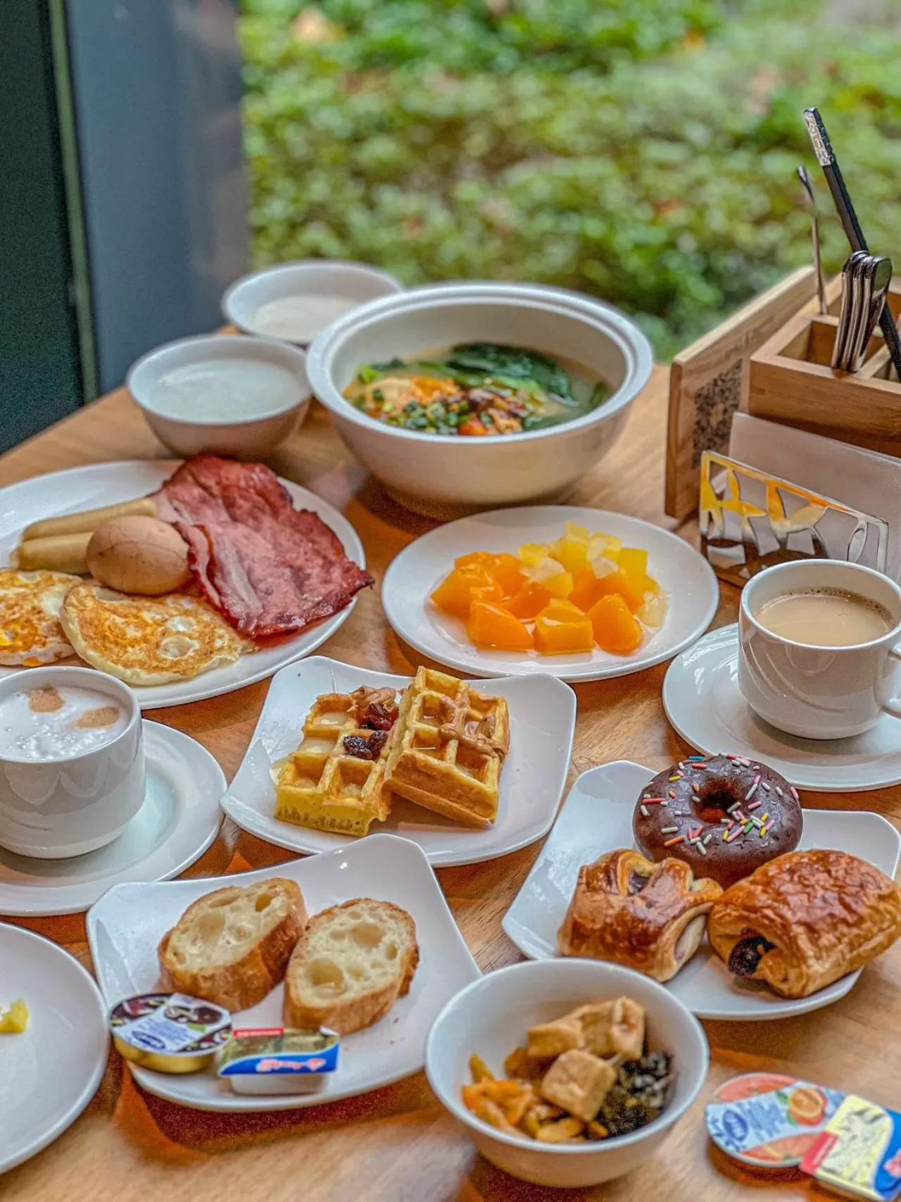 Breakfast in Crowne Plaza Foshan Nanhai-an IHG Hotel