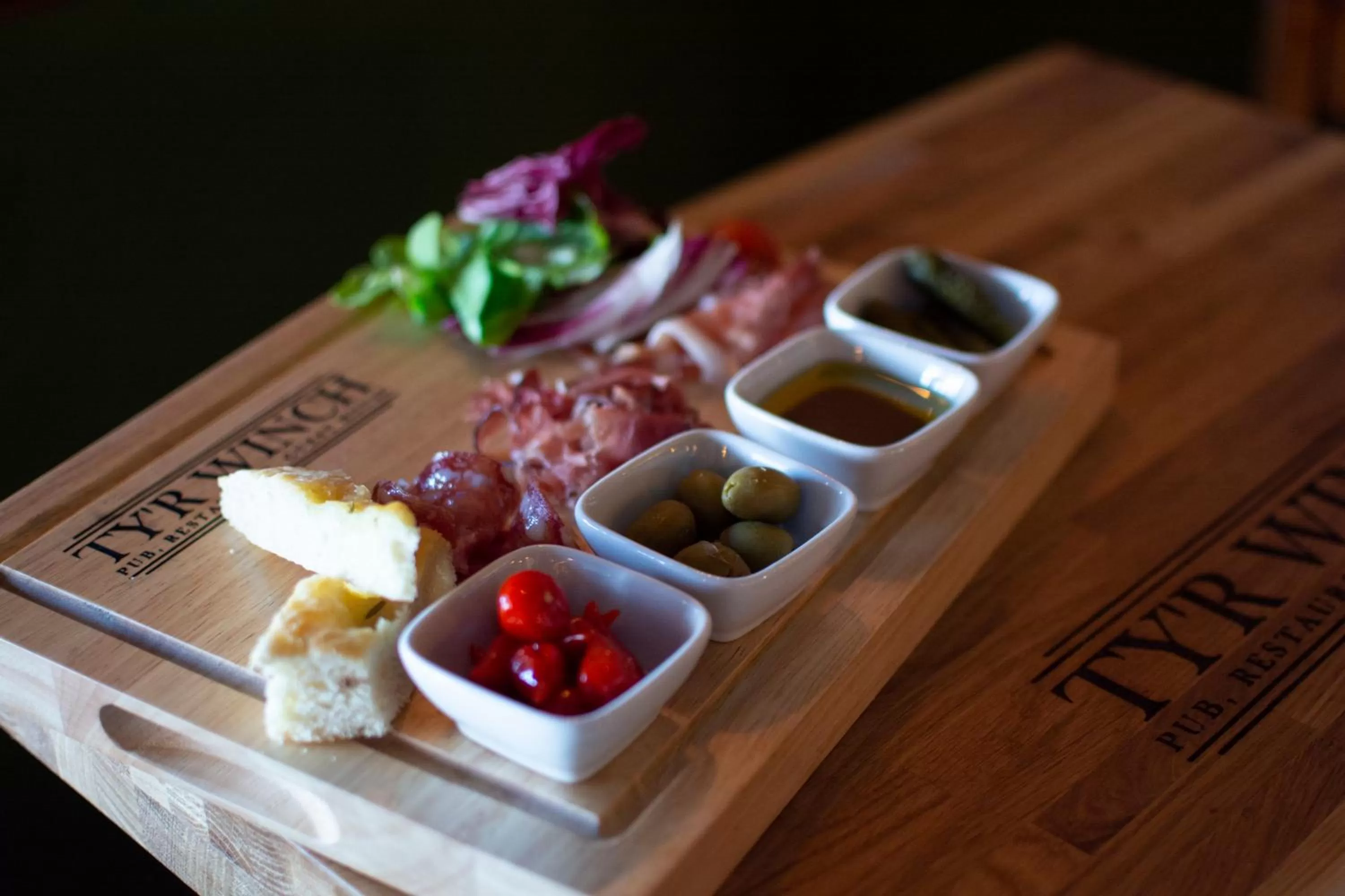 Food and drinks in Tyr Winch