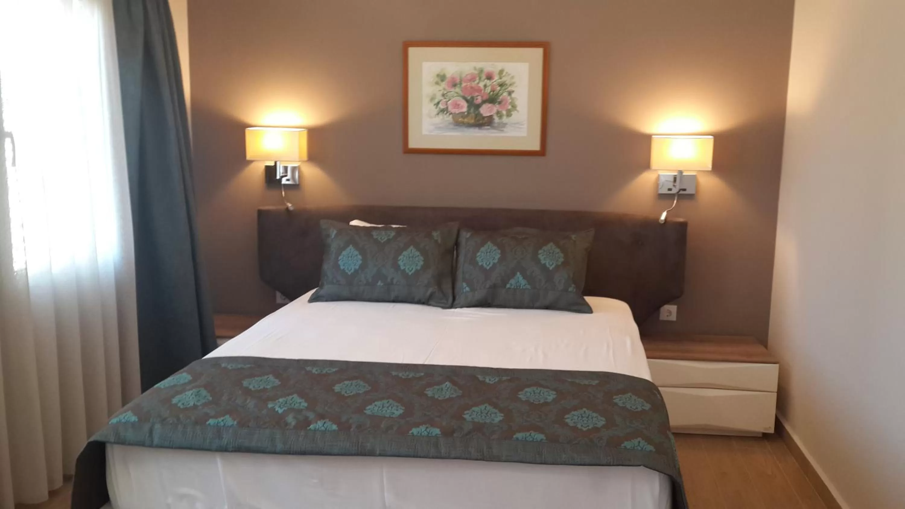 Bed in Sun Garden Apart Hotel