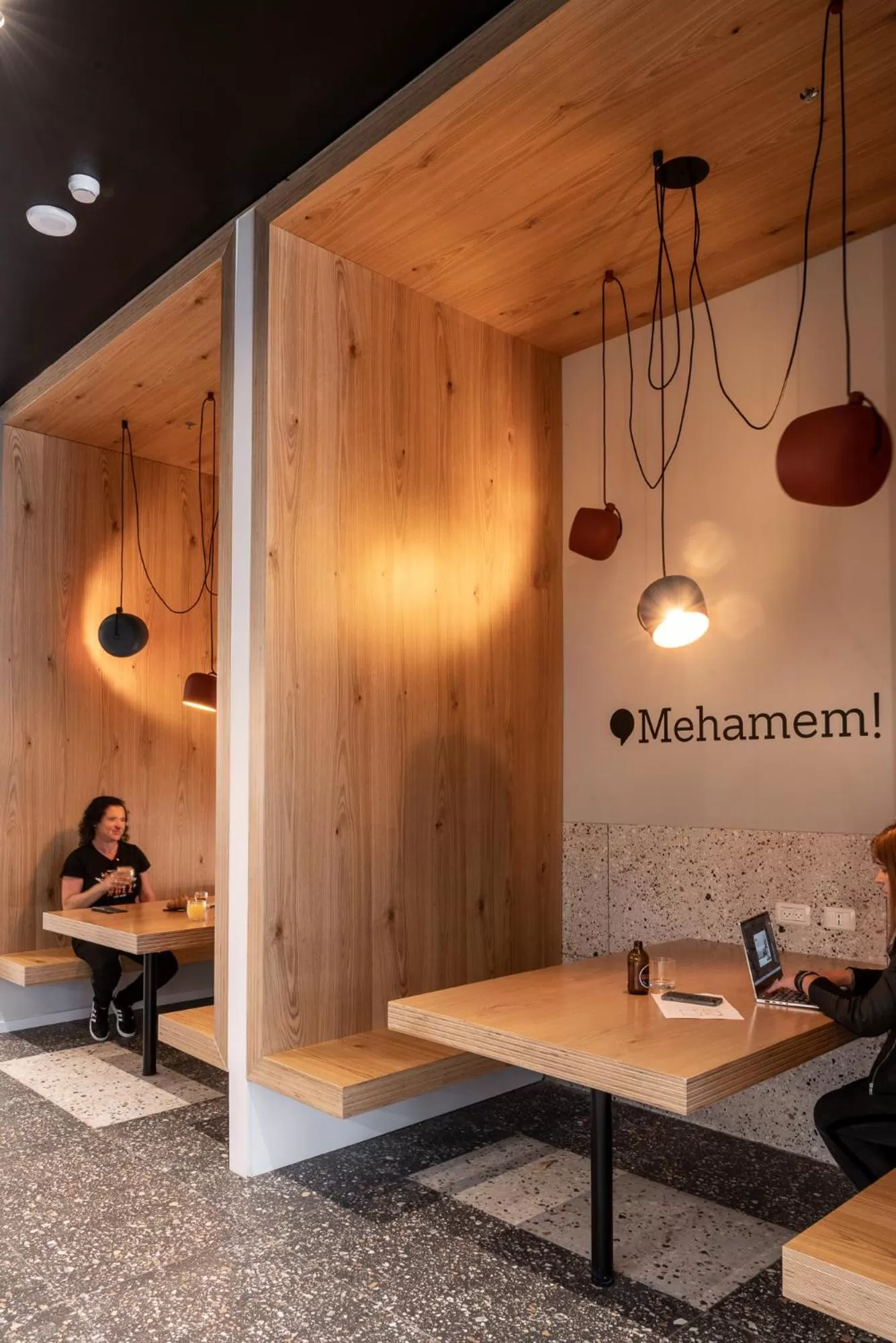 Lounge or bar in Hotel 75 by Prima Hotels