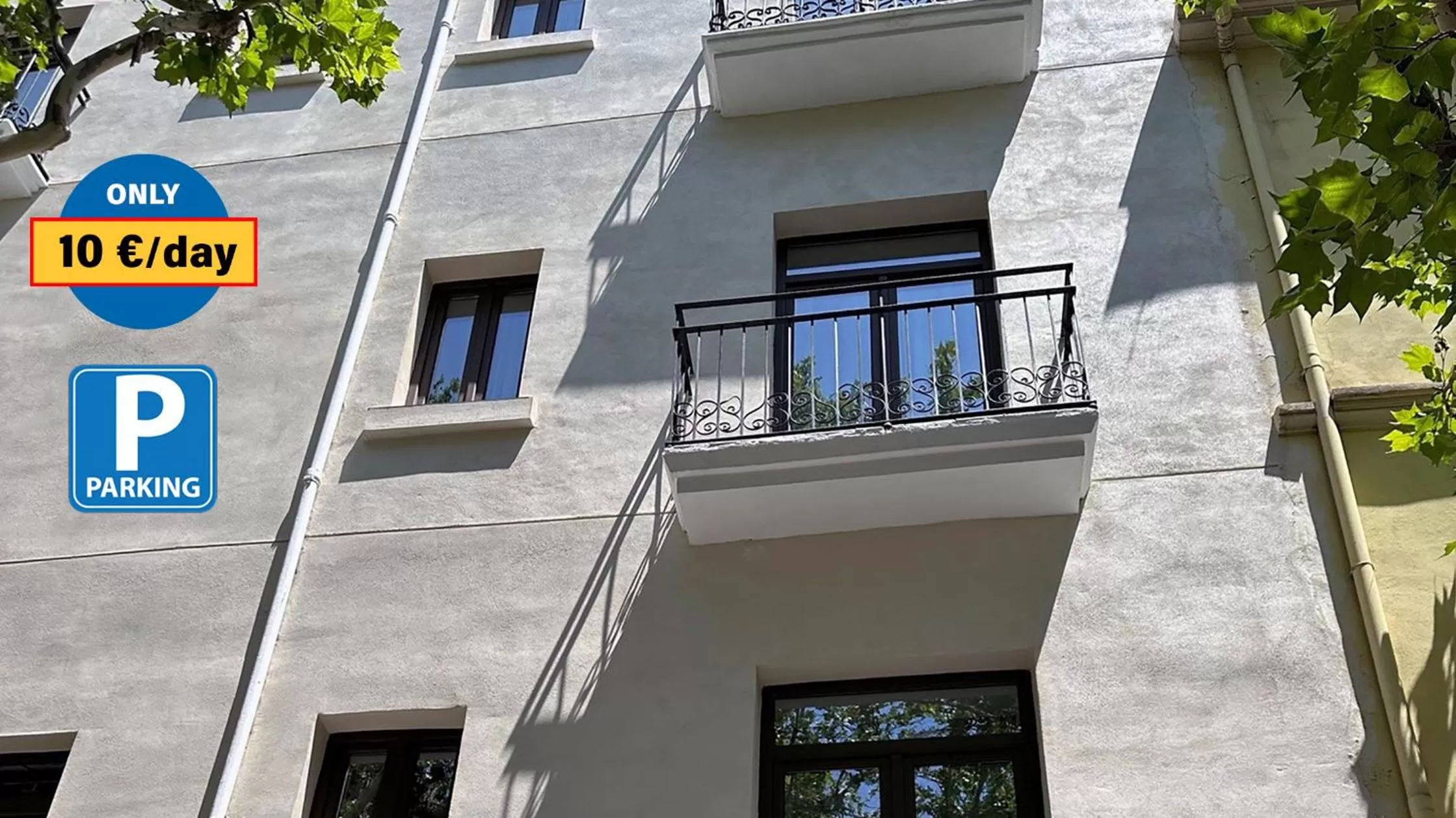 Property Building in Hotel BESTPRICE Valencia