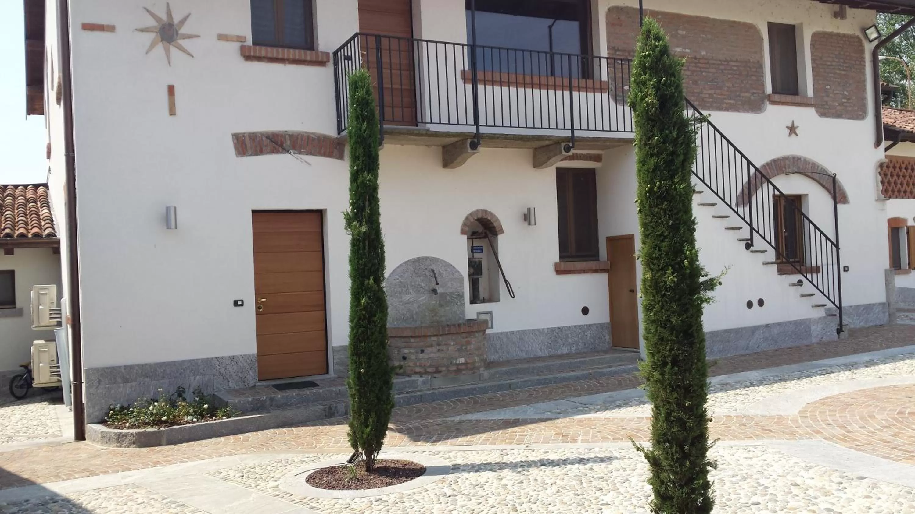 Property building in Hotel Sesmones