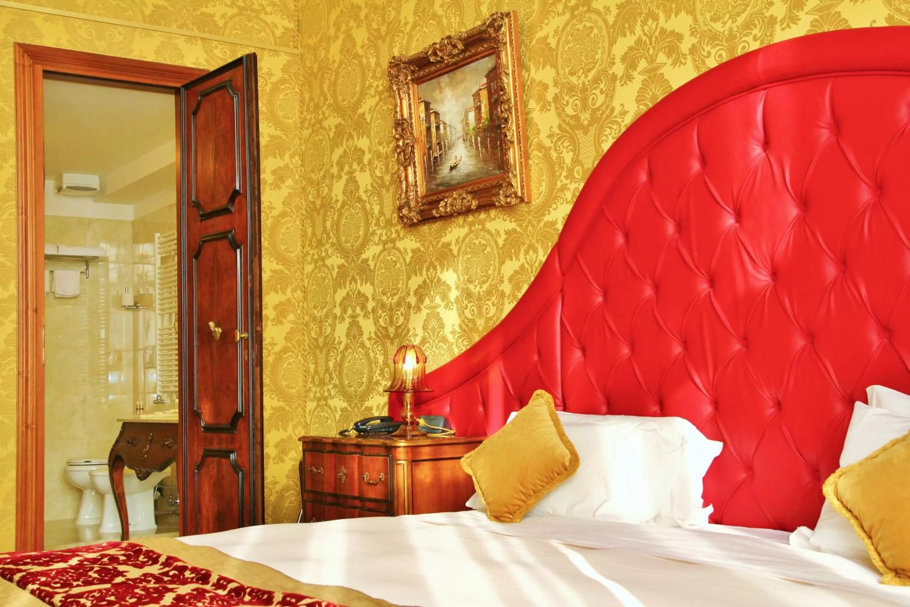 Decorative detail, Bed in Pesaro Palace