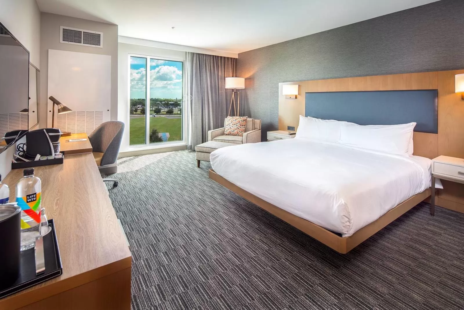 Bedroom, Bed in Legacy Hotel at IMG Academy
