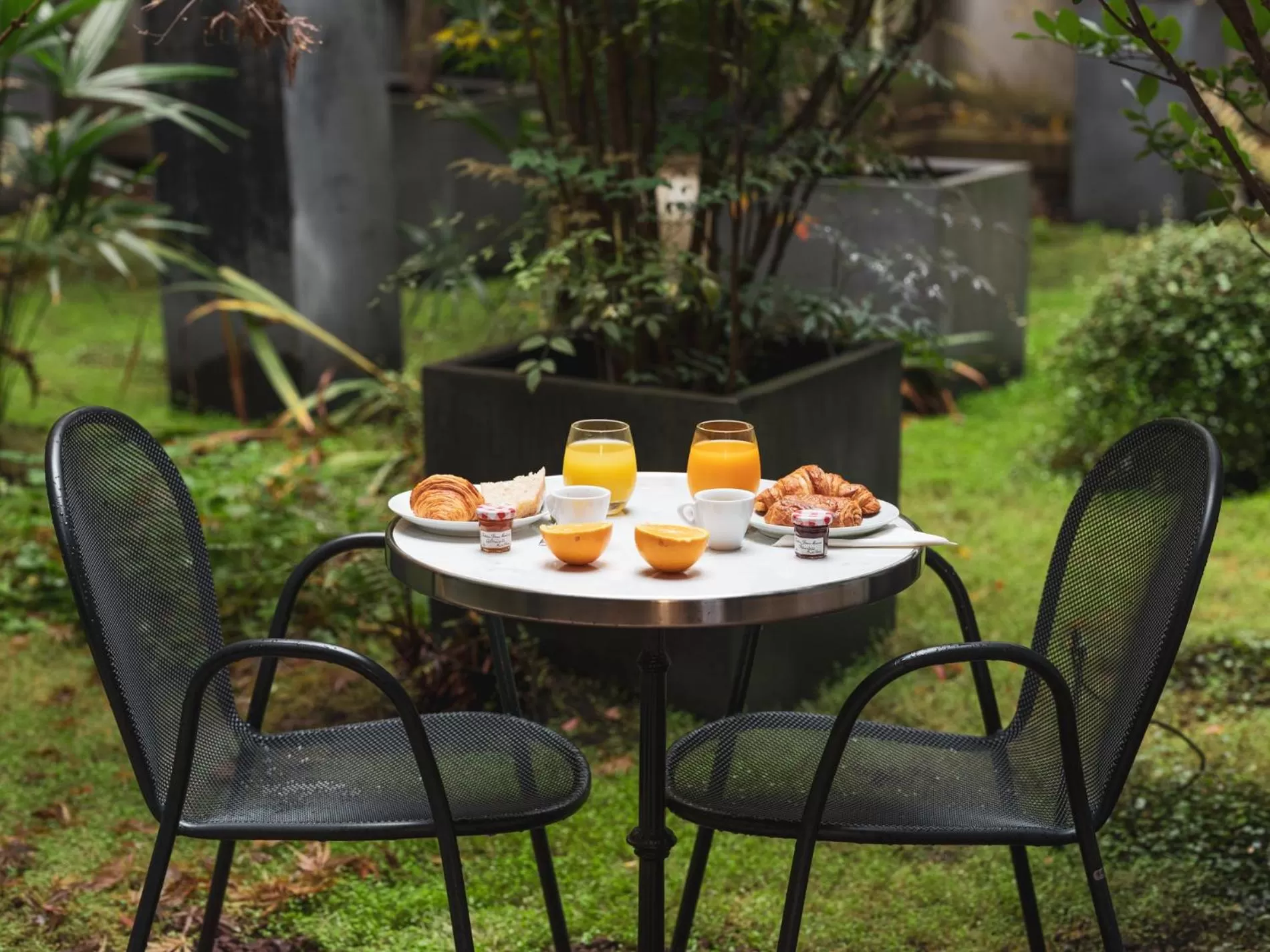 Breakfast in Le Rayz Vendome