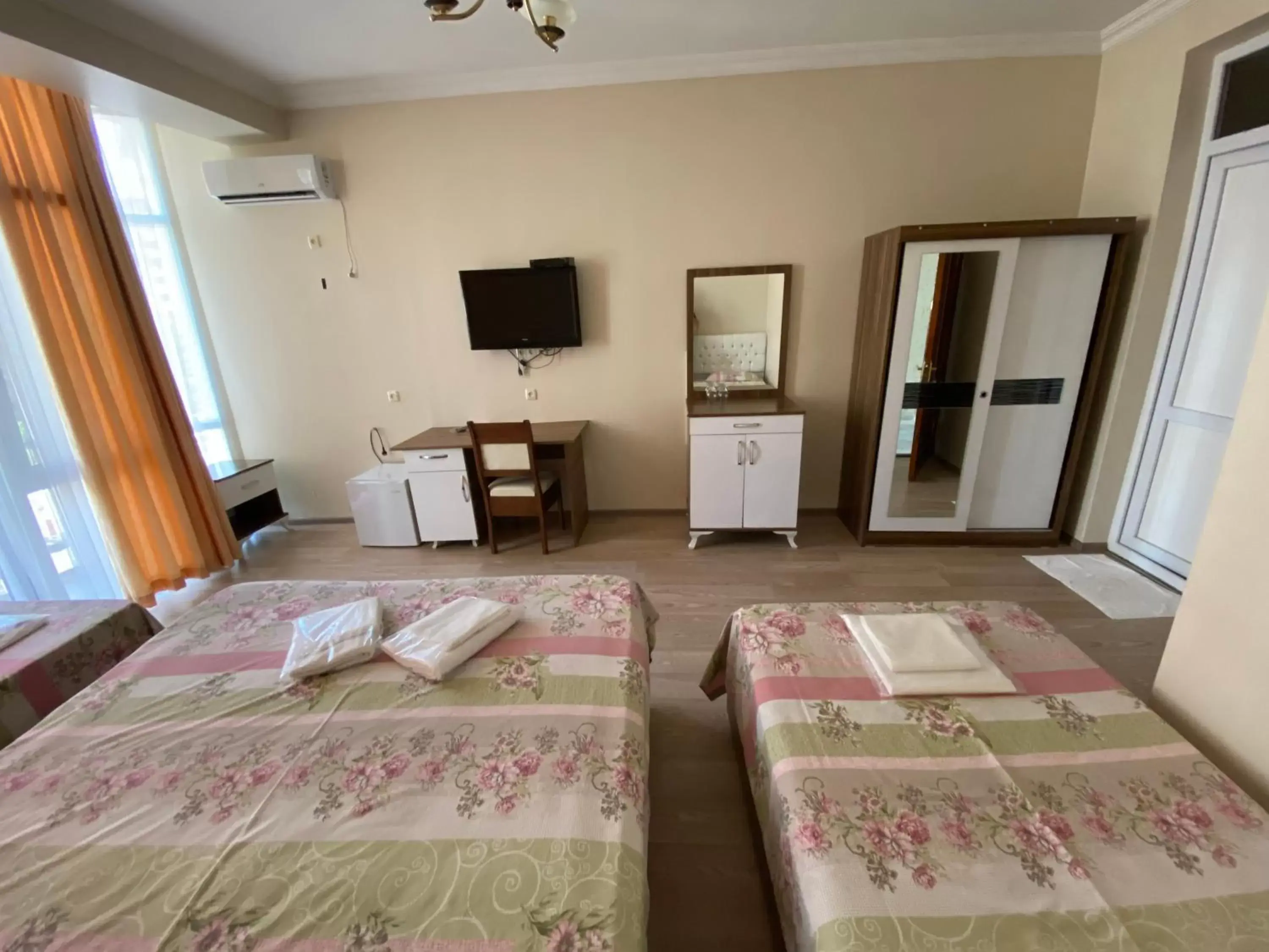 Quadruple Room with Balcony in Hotel Eurasia Quadruple Room with Balcony in Hotel Eurasia