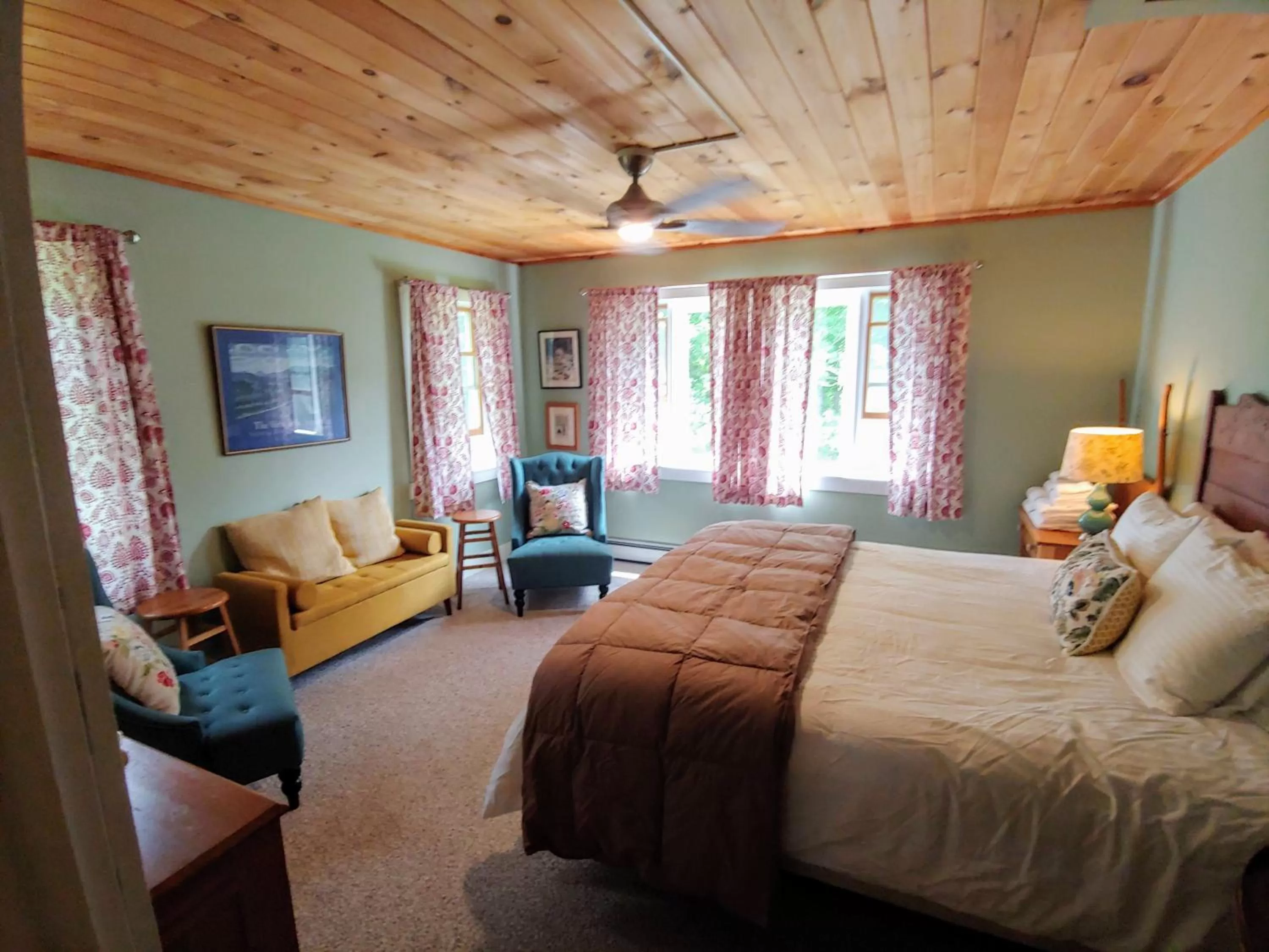 Bed in Keene Valley Lodge