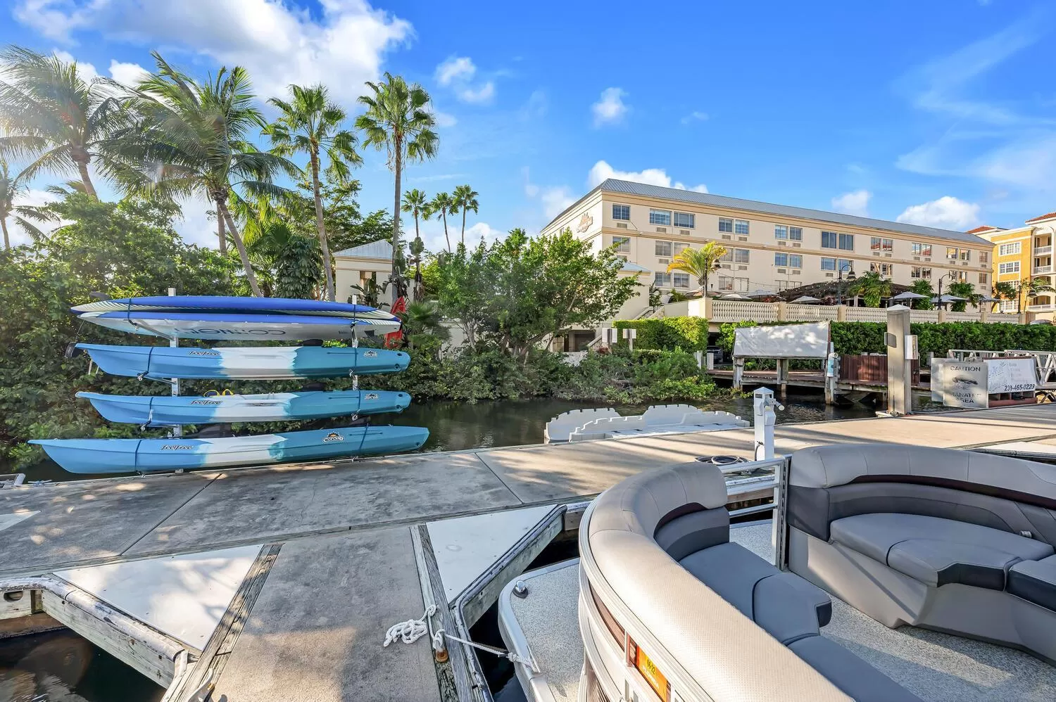 Property building in Bayfront Inn 5th Avenue