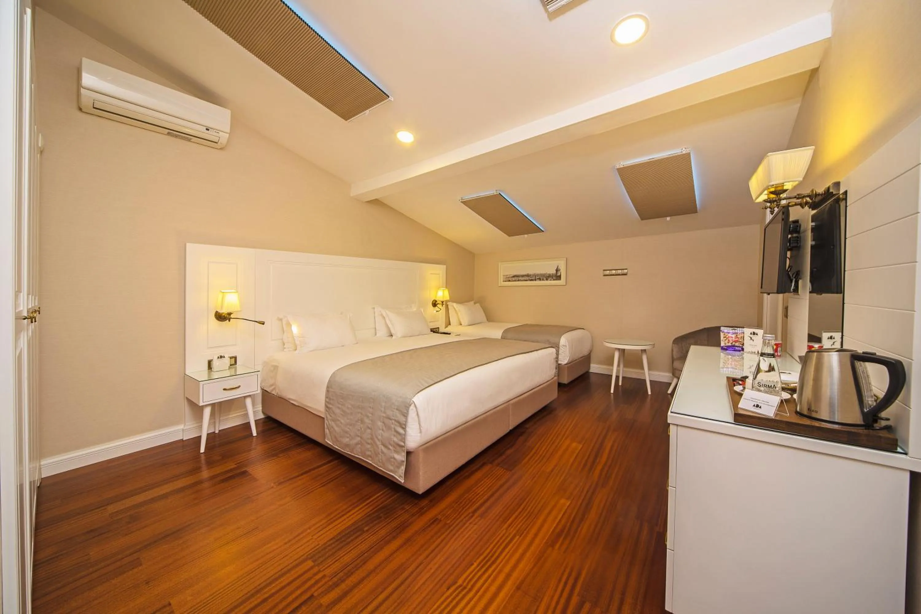 TV and multimedia, Bed in Ada Karakoy Hotel - Special Category