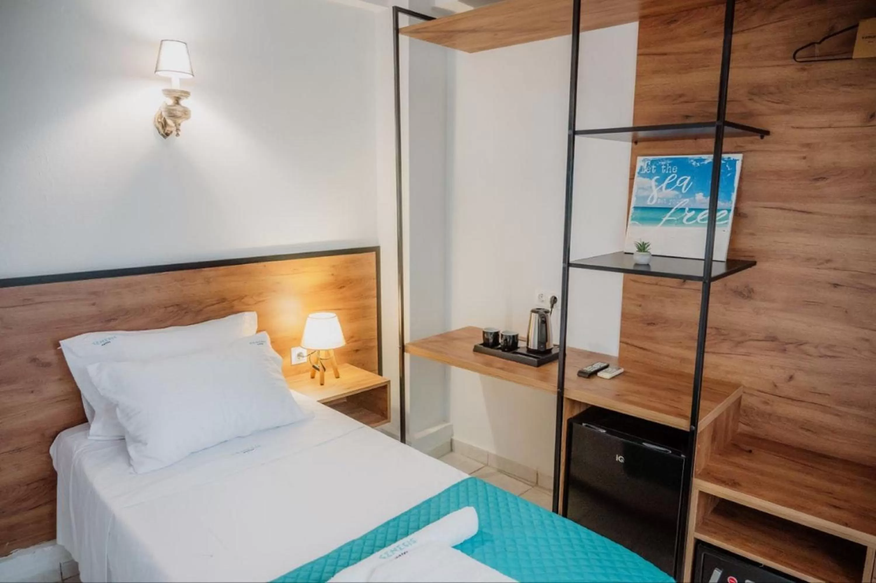 Single Room with Balcony in Genesis Hotel