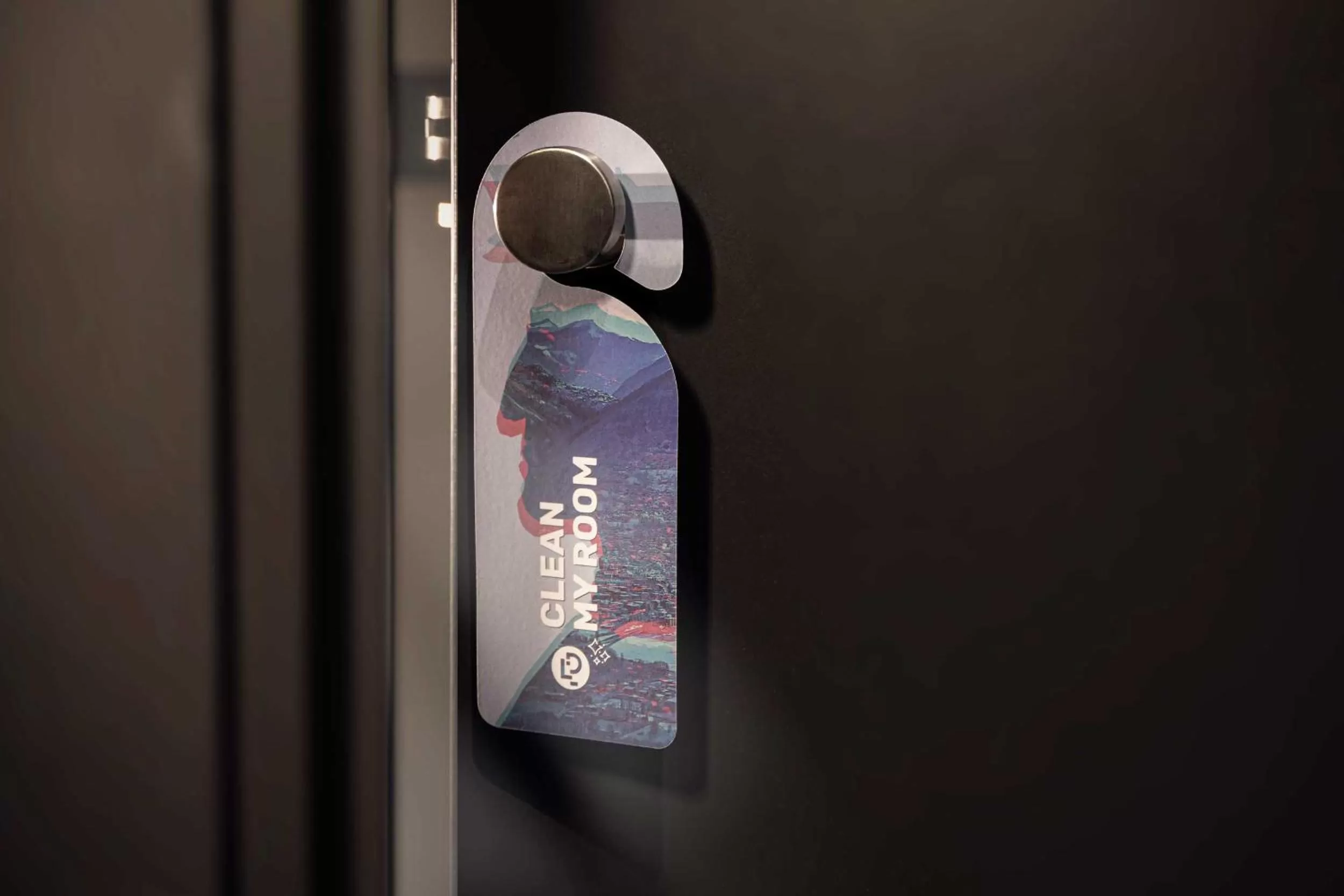 room service in LUGANODANTE Boutique & Lifestyle Hotel