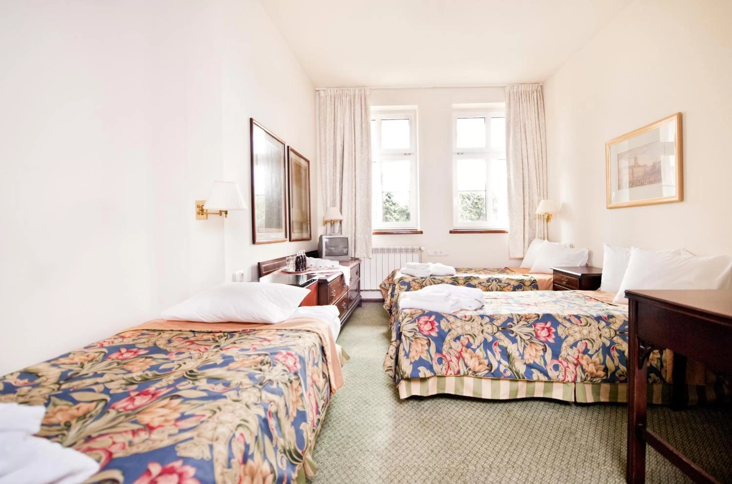 Photo of the whole room, Bed in Miodosytnia Aparthotel