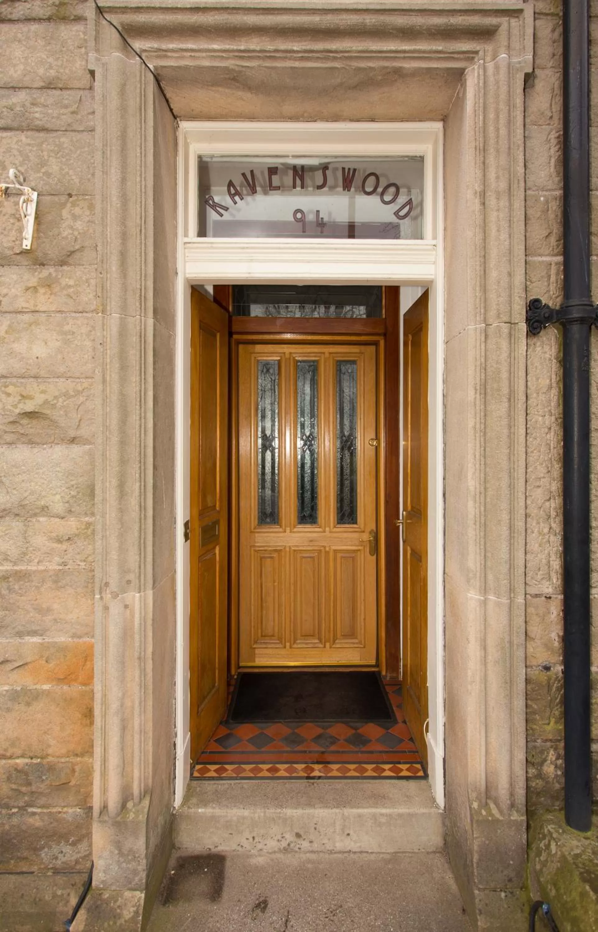Facade/entrance in Ravenswood Guest House