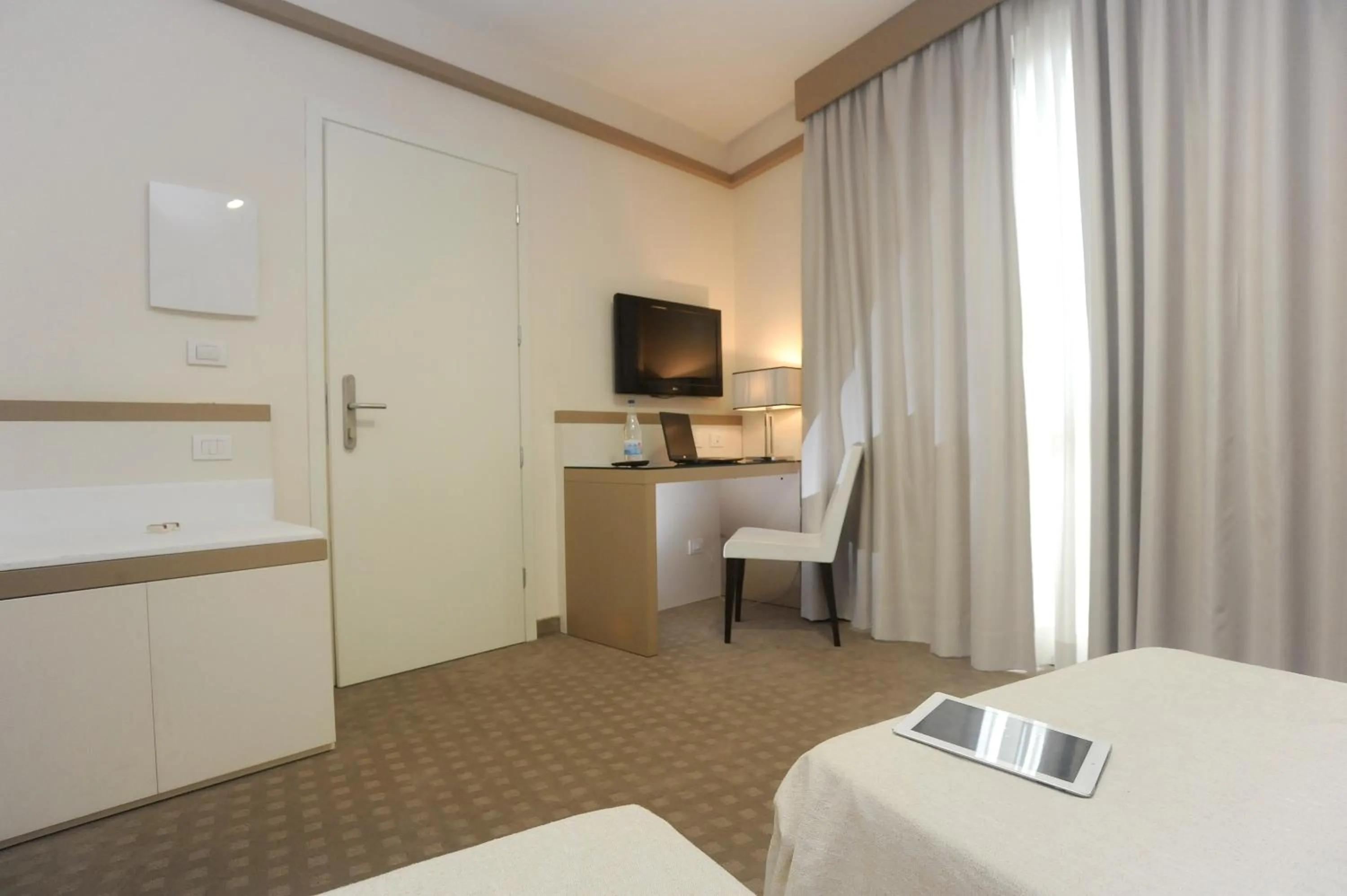 Twin Room in Palace Inn Rome Fiano