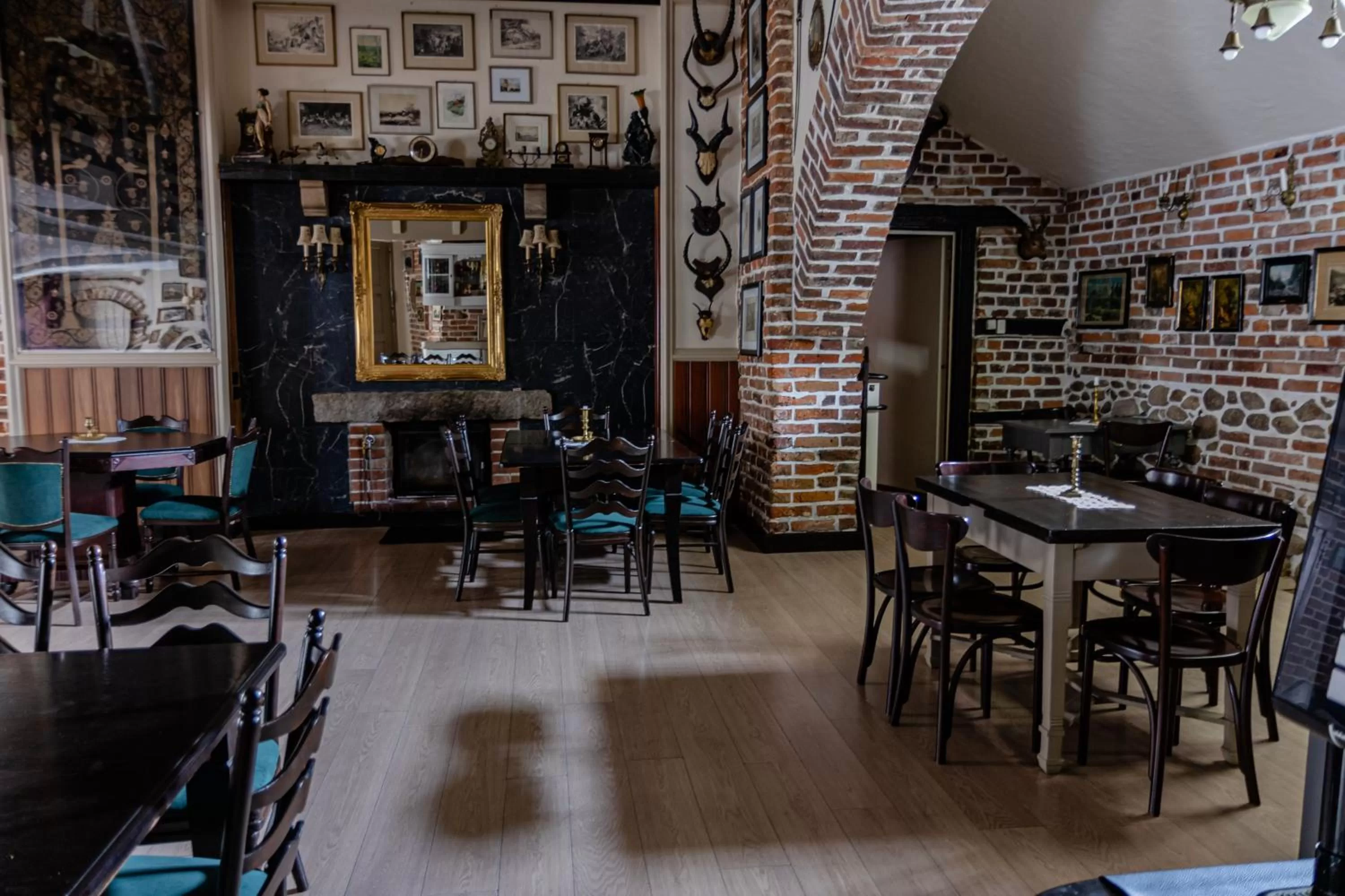 Restaurant/places to eat in Karczma Rzym