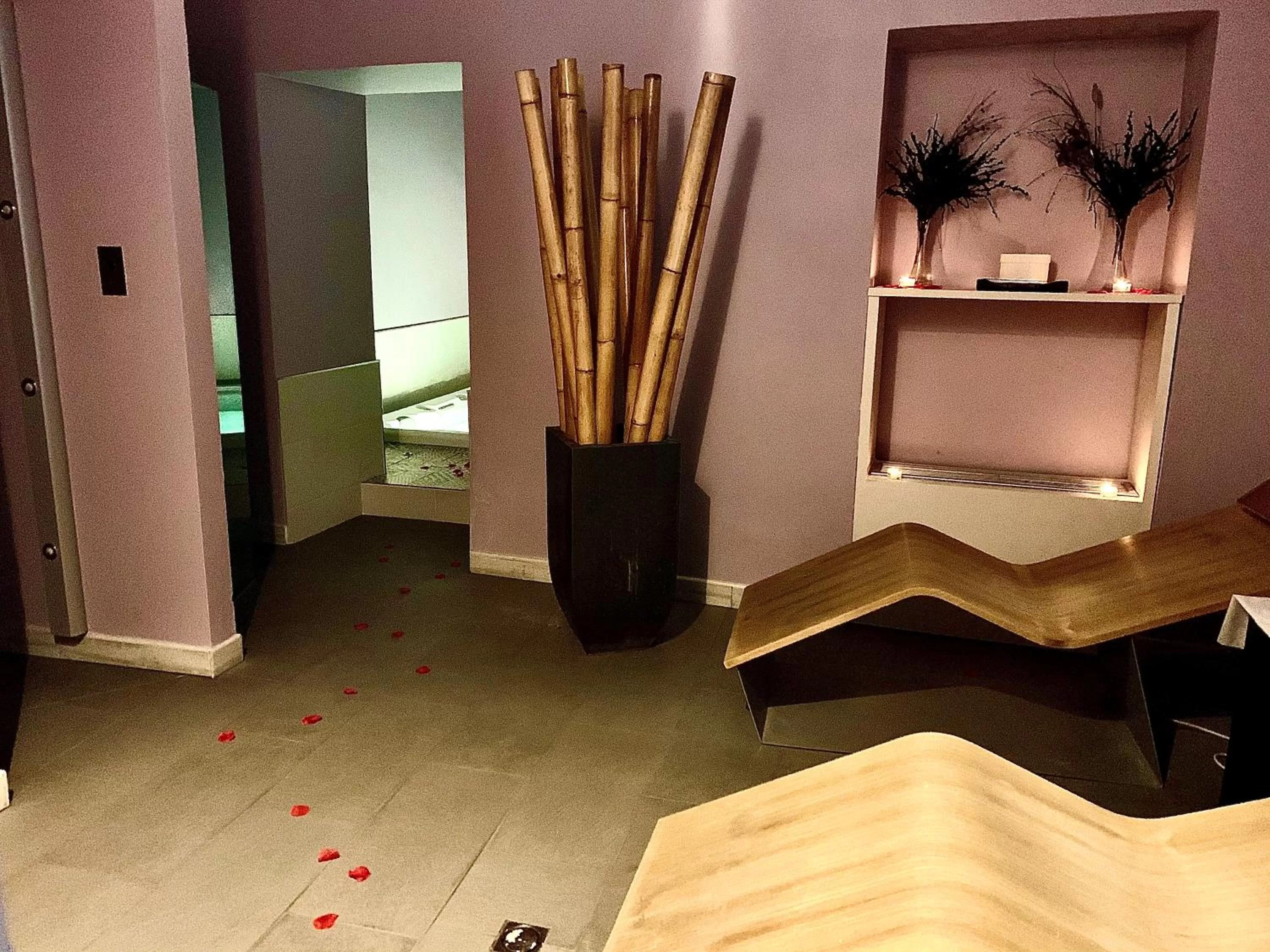 Spa and wellness centre/facilities, Bed in Akla Hotel Mérida