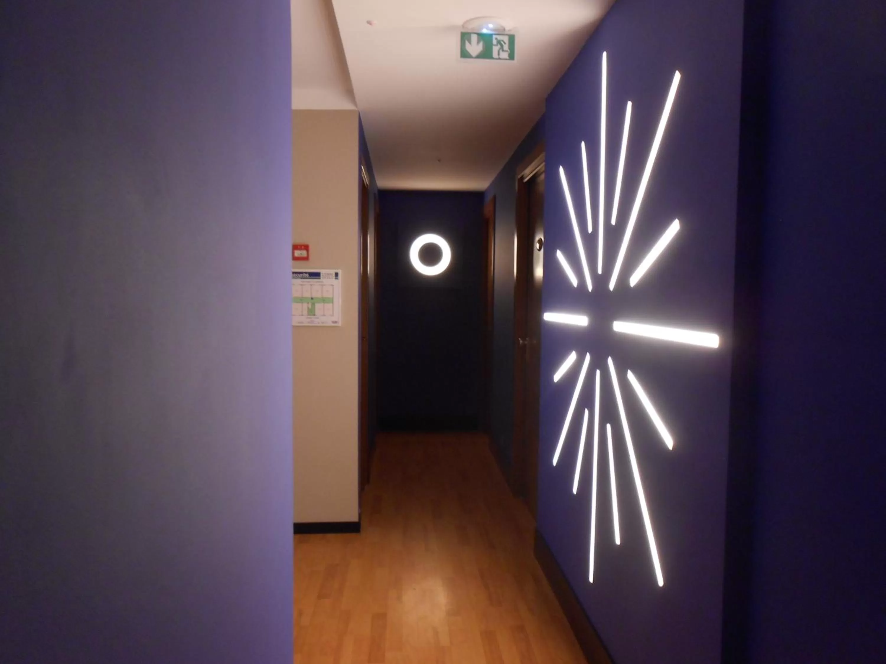 Decorative detail in Hôtel Le Claridge