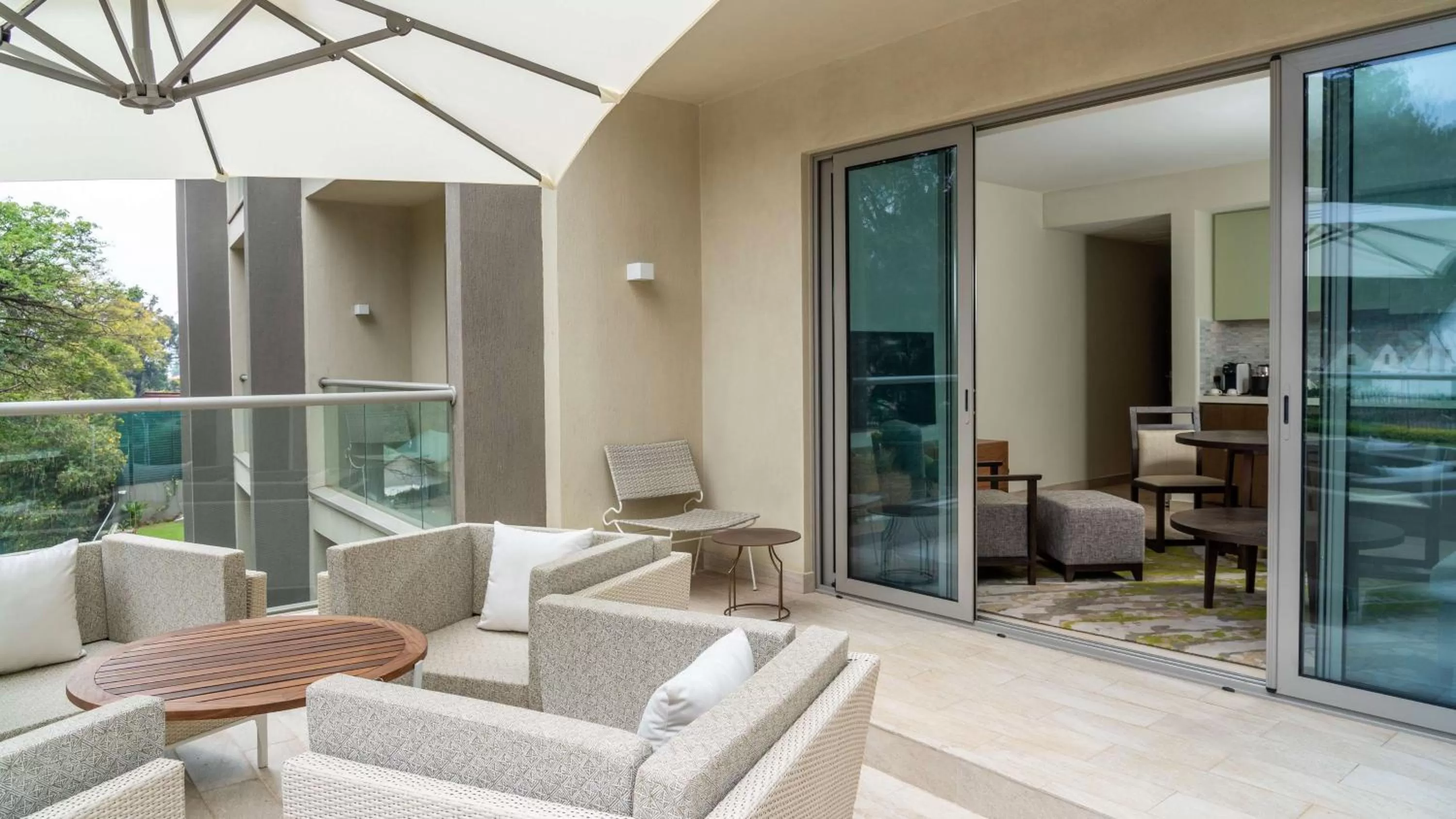 Junior Suite with Park View in Radisson Blu Hotel & Residence Nairobi Arboretum