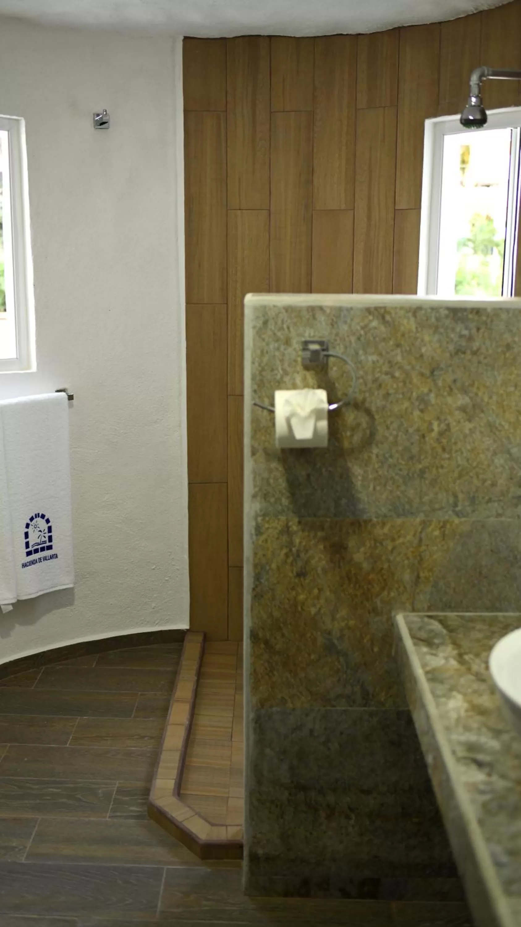 Bathroom in Petit Hotel Pilitas