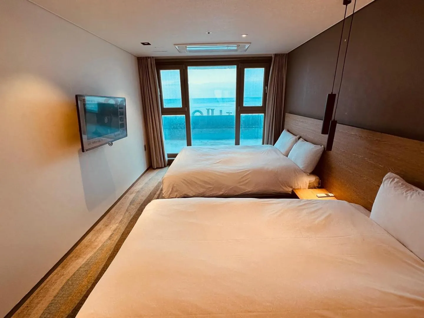 Deluxe Twin Room with Sea View in Saint Beach Hotel