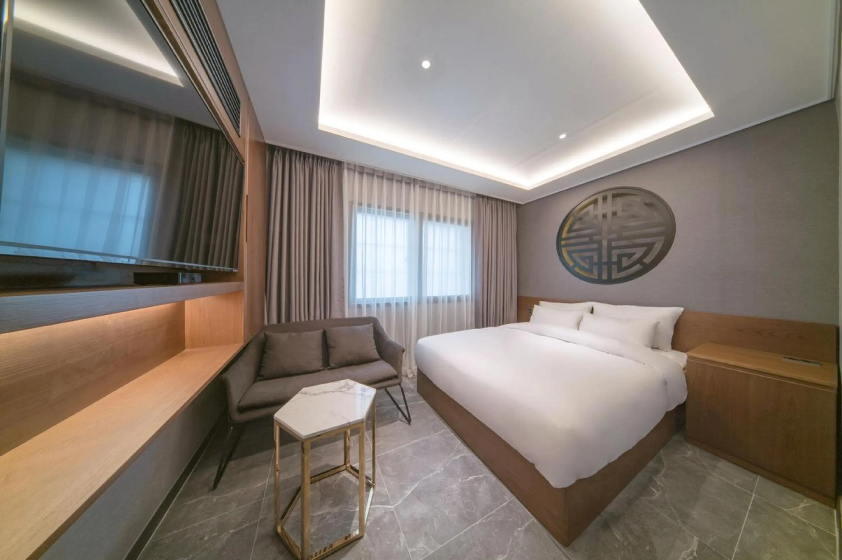 Bed in Yeon Hwa Moon Hotel