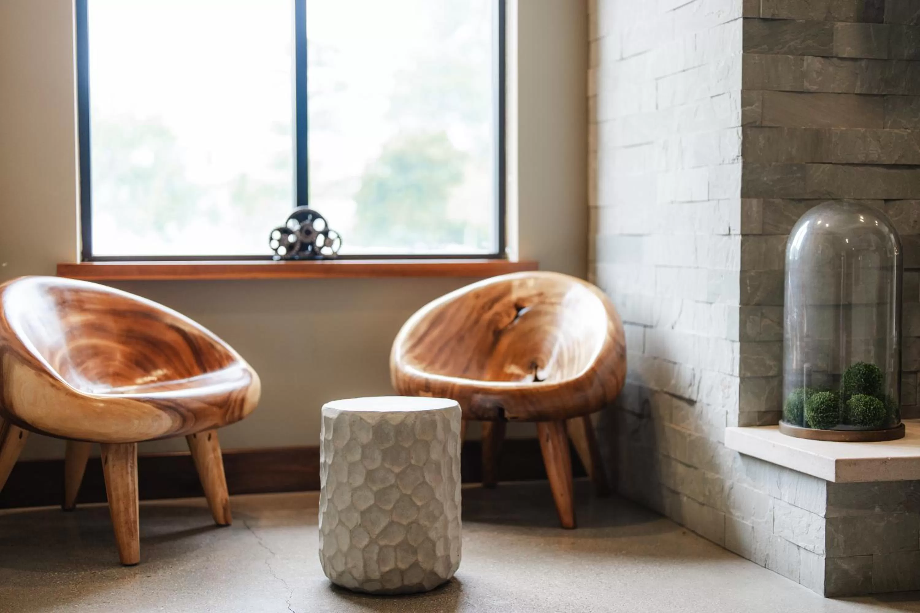 Lobby or reception in Hotel Indigo Traverse City by IHG