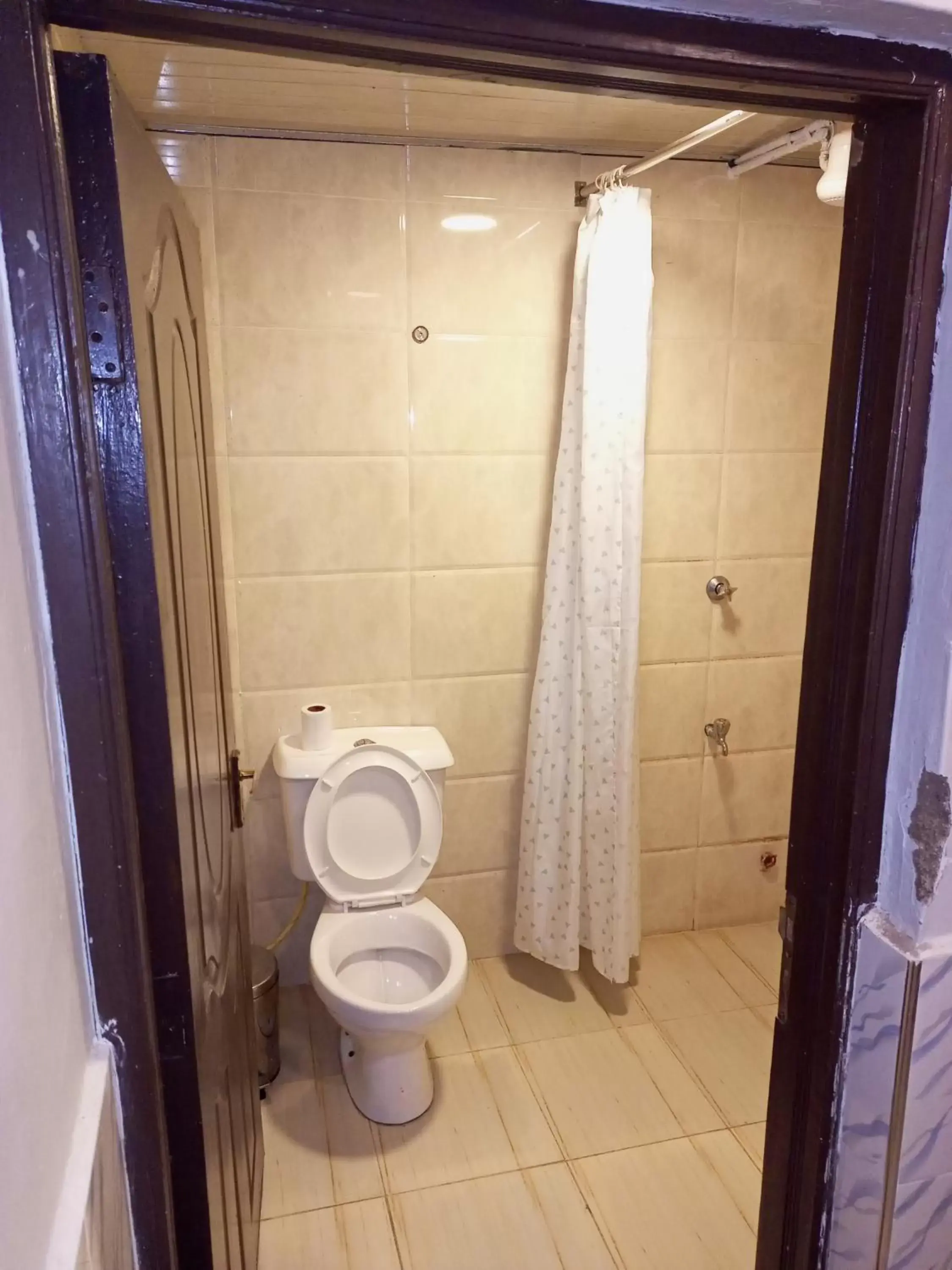 Deluxe Room - single occupancy in Beach View Hotel - Kisumu Deluxe Room - single occupancy in Beach View Hotel - Kisumu