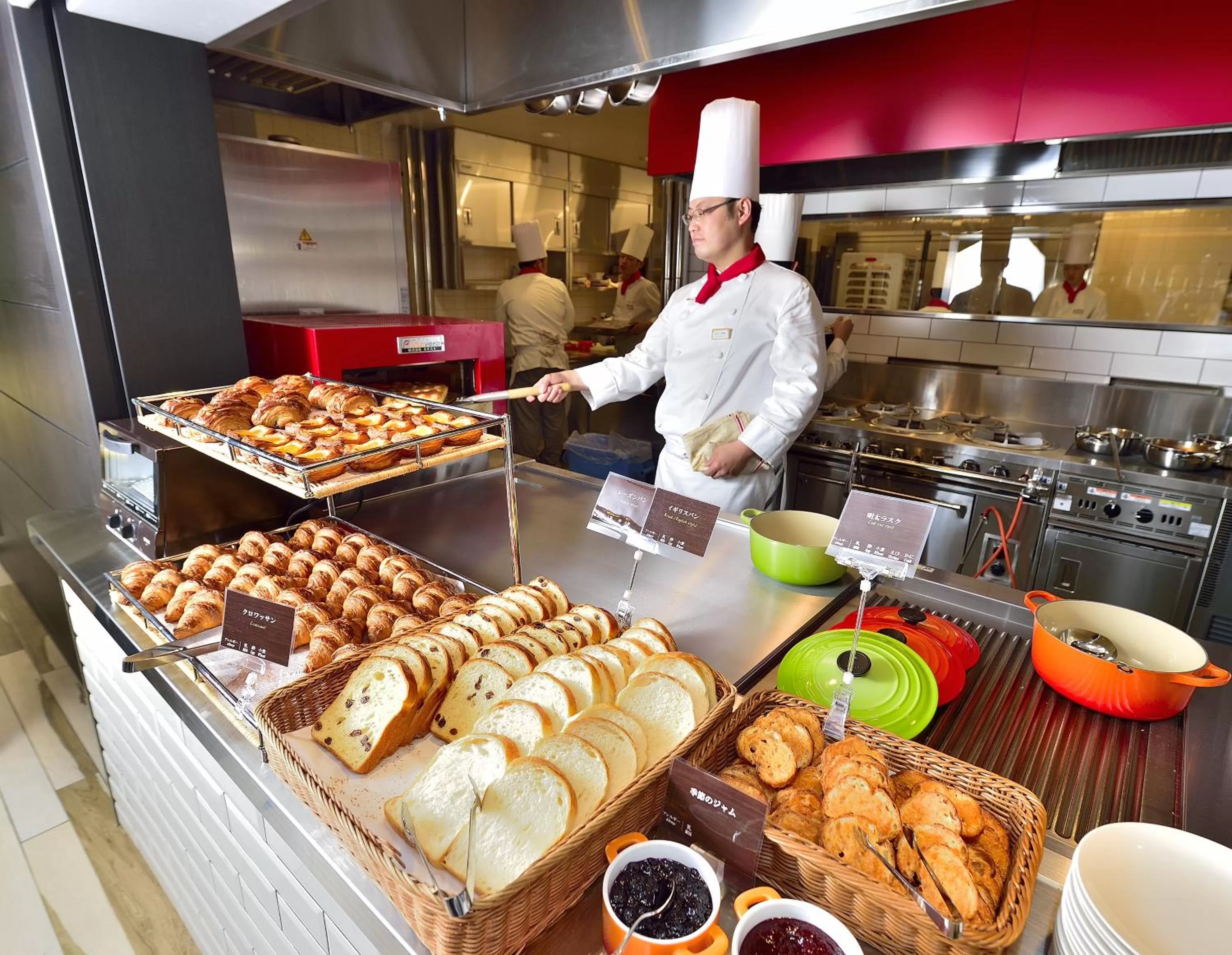 Restaurant/places to eat in Hotel Nikko Fukuoka