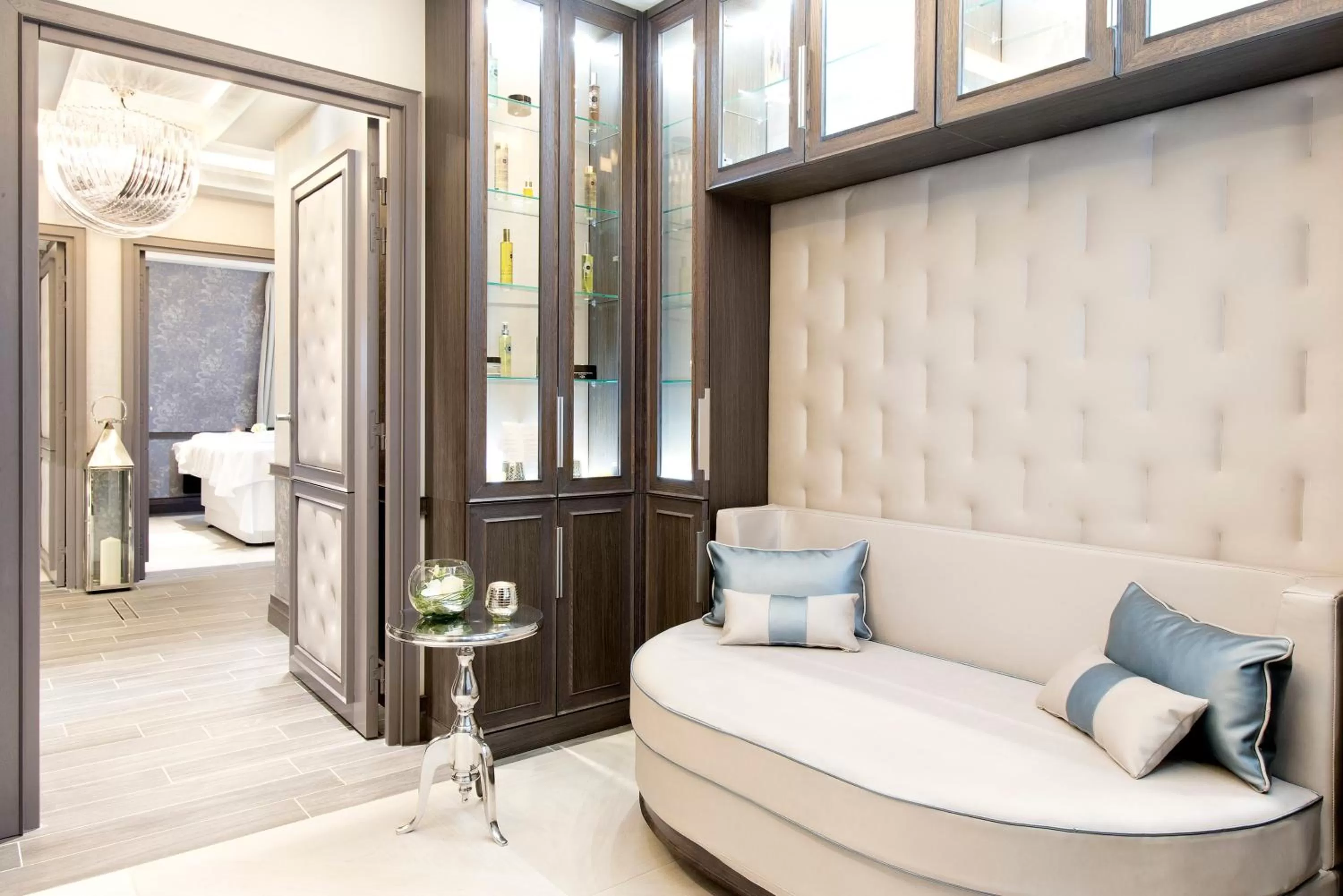 Spa and wellness centre/facilities, Bed in Le Grand Hotel de Cabourg - MGallery Collection