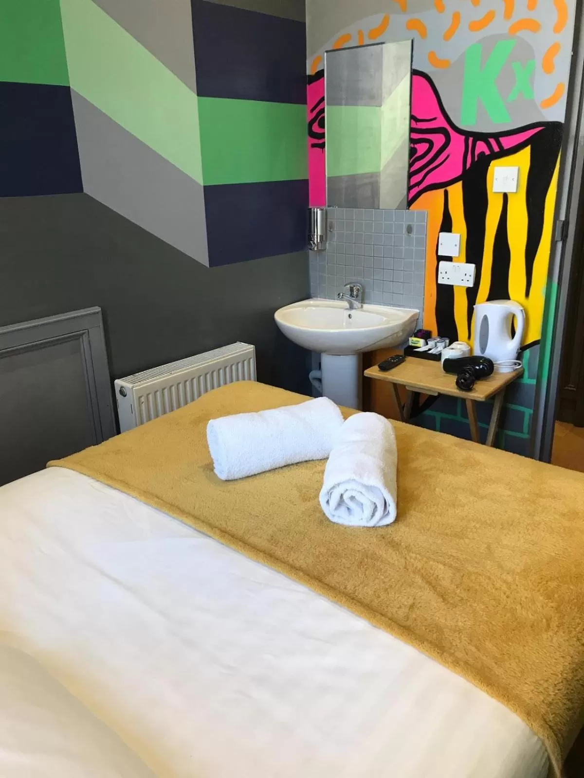 Bedroom, Bed in KX Rooms Kings Cross