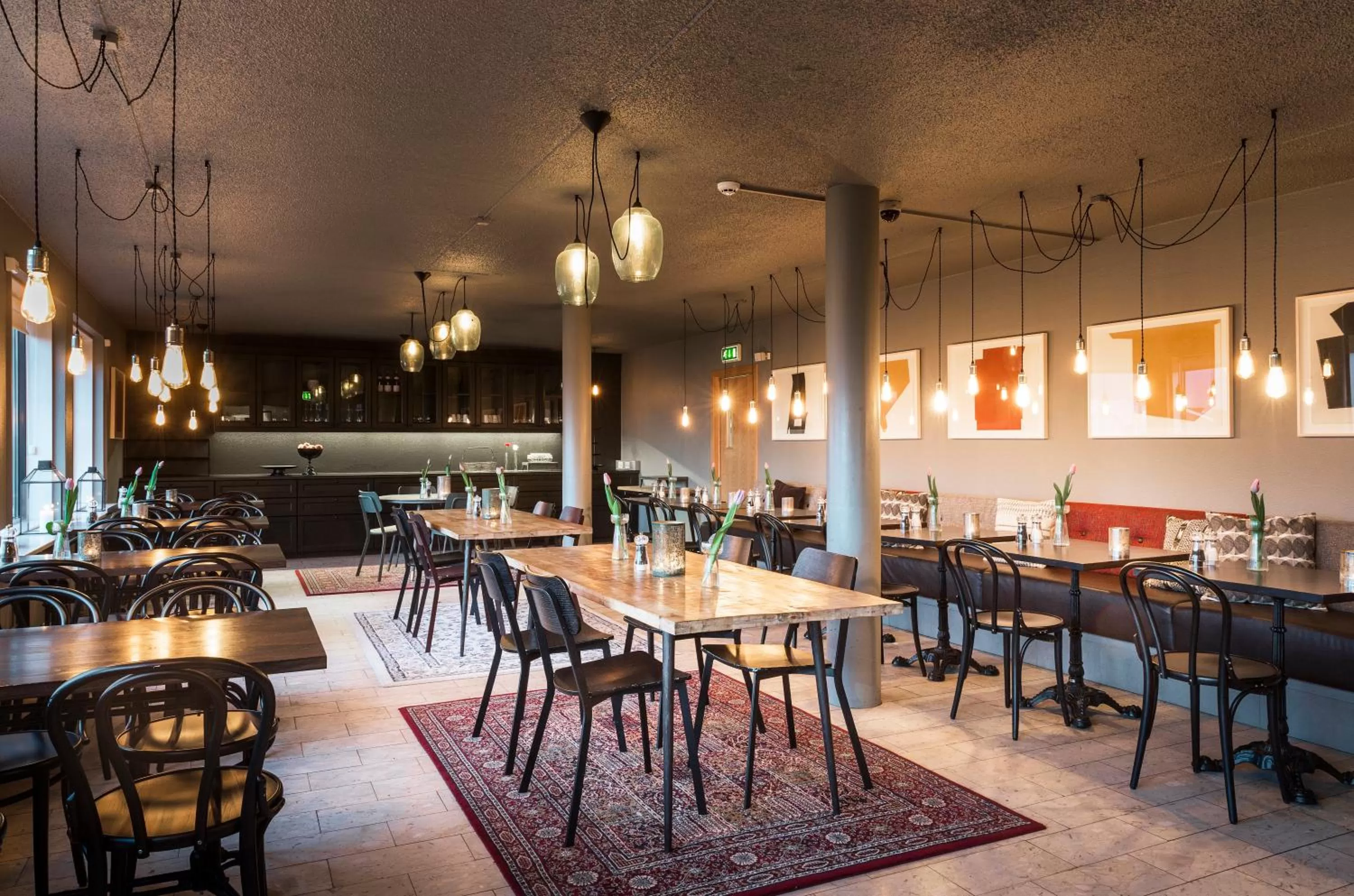 Restaurant/places to eat in Hotel Höfn