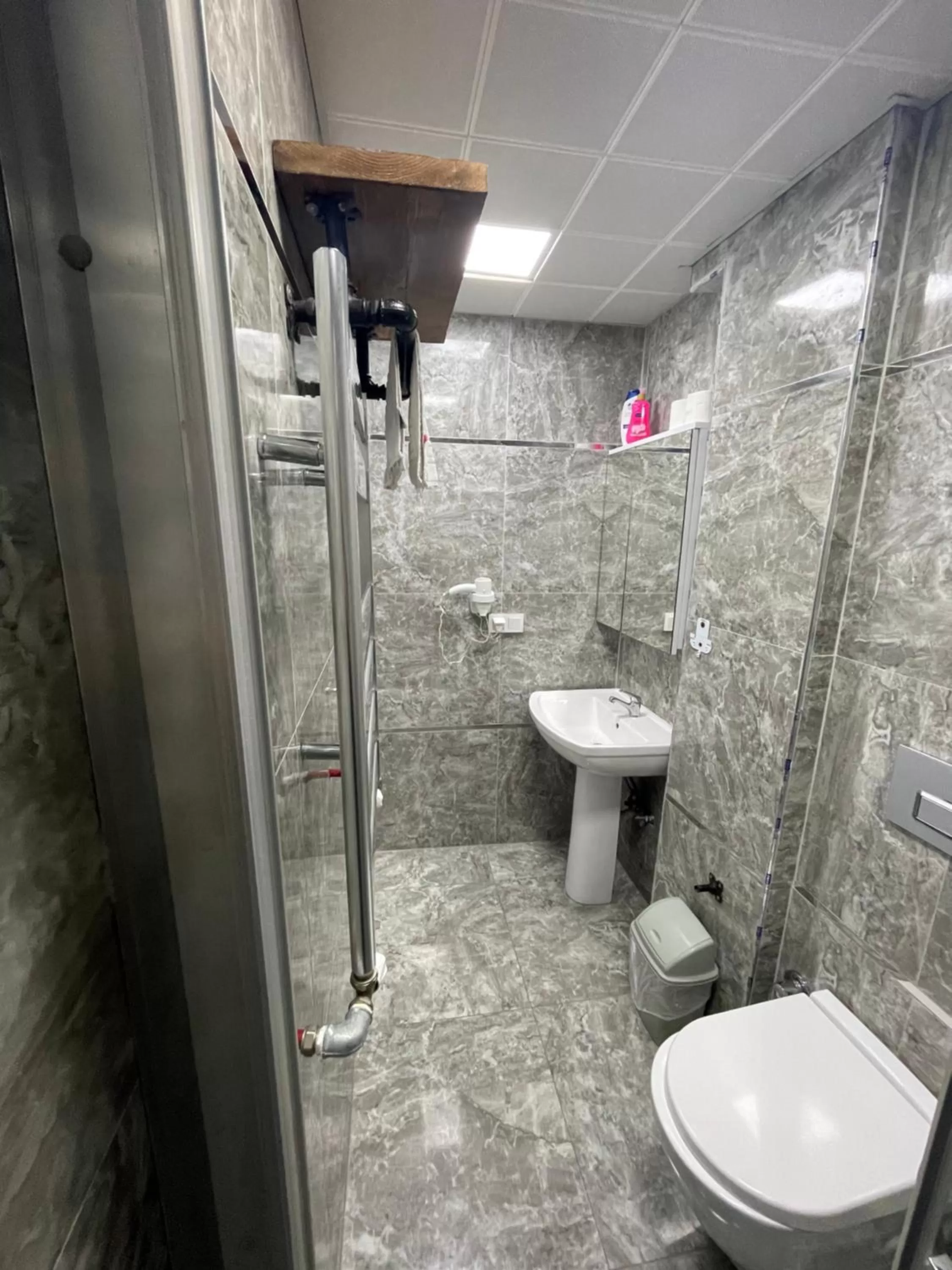 Shower in Arat Apartments