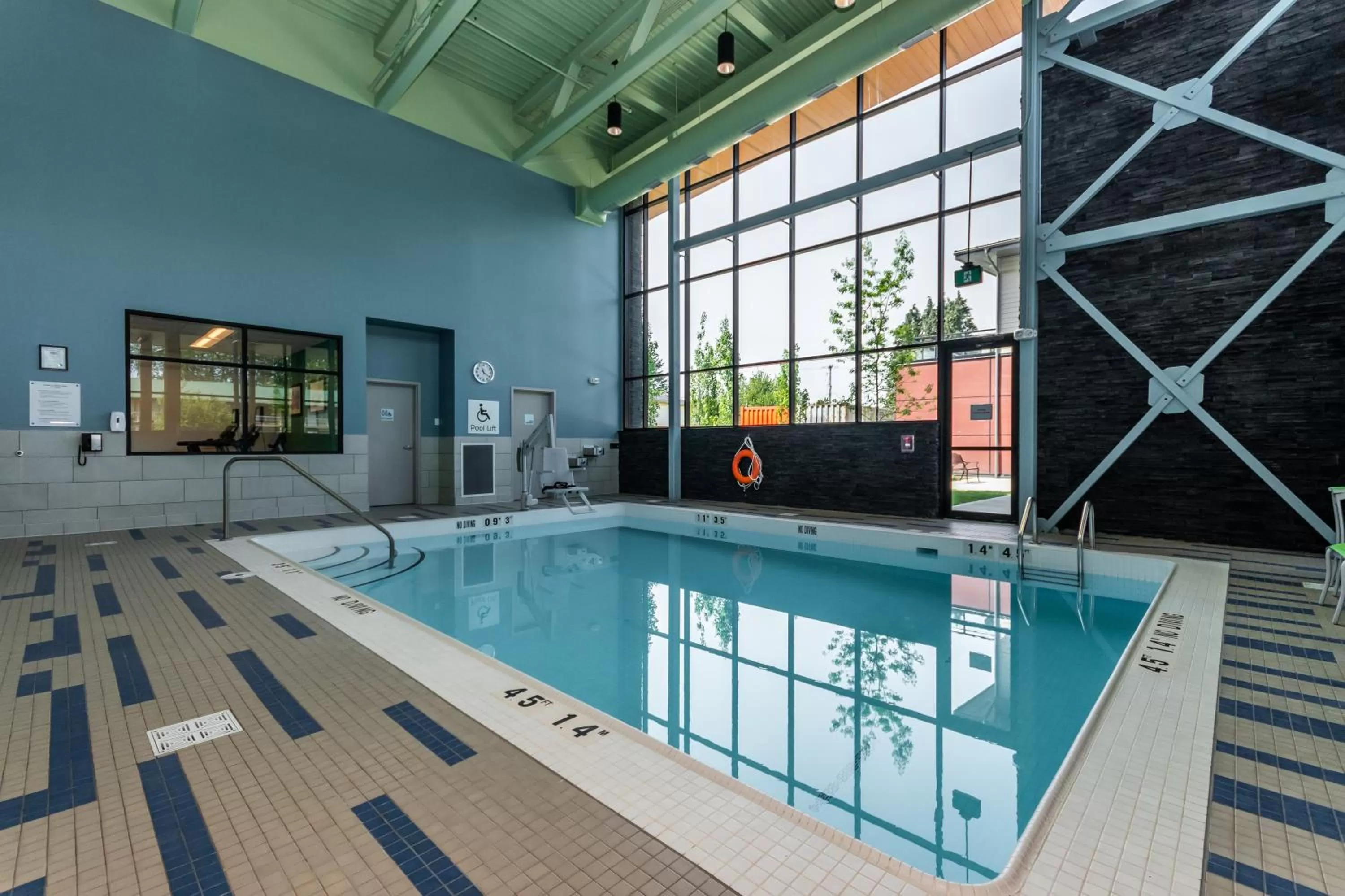 Swimming pool in Holiday Inn Express & Suites - Chilliwack East an IHG Hotel