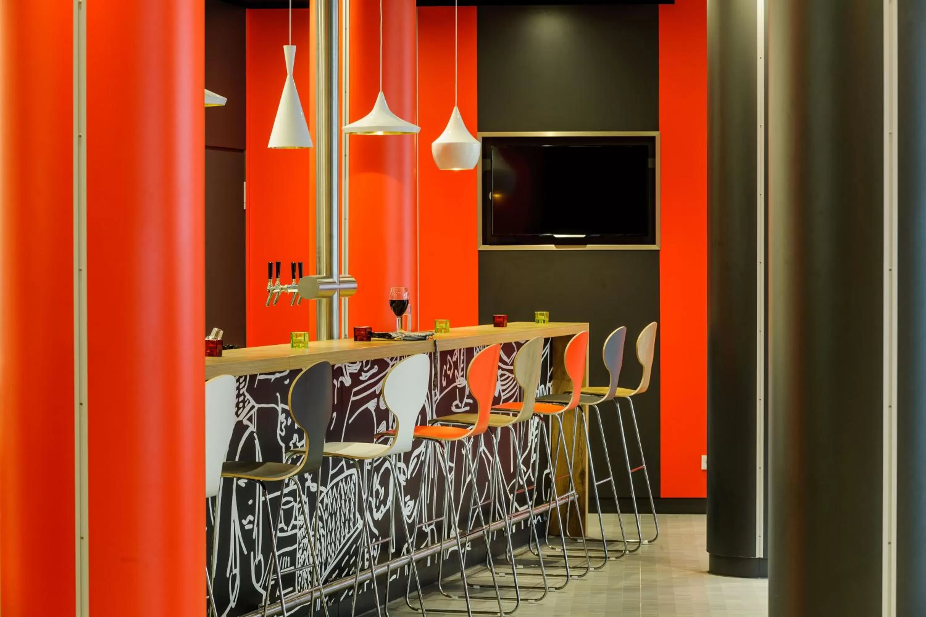 Lounge or bar in Ibis München City Arnulfpark