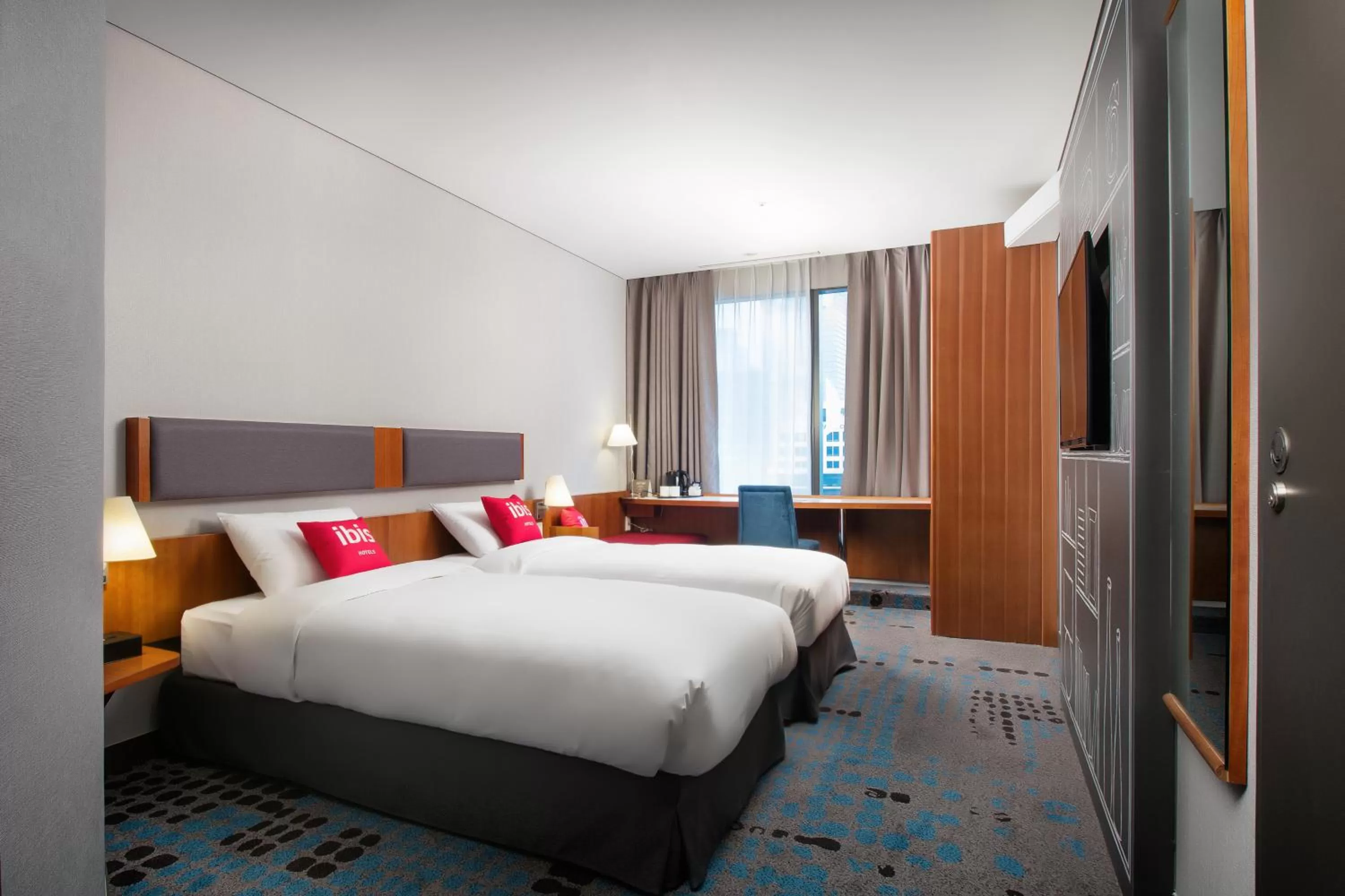 Bedroom, Bed in Ibis Ambassador Myeongdong