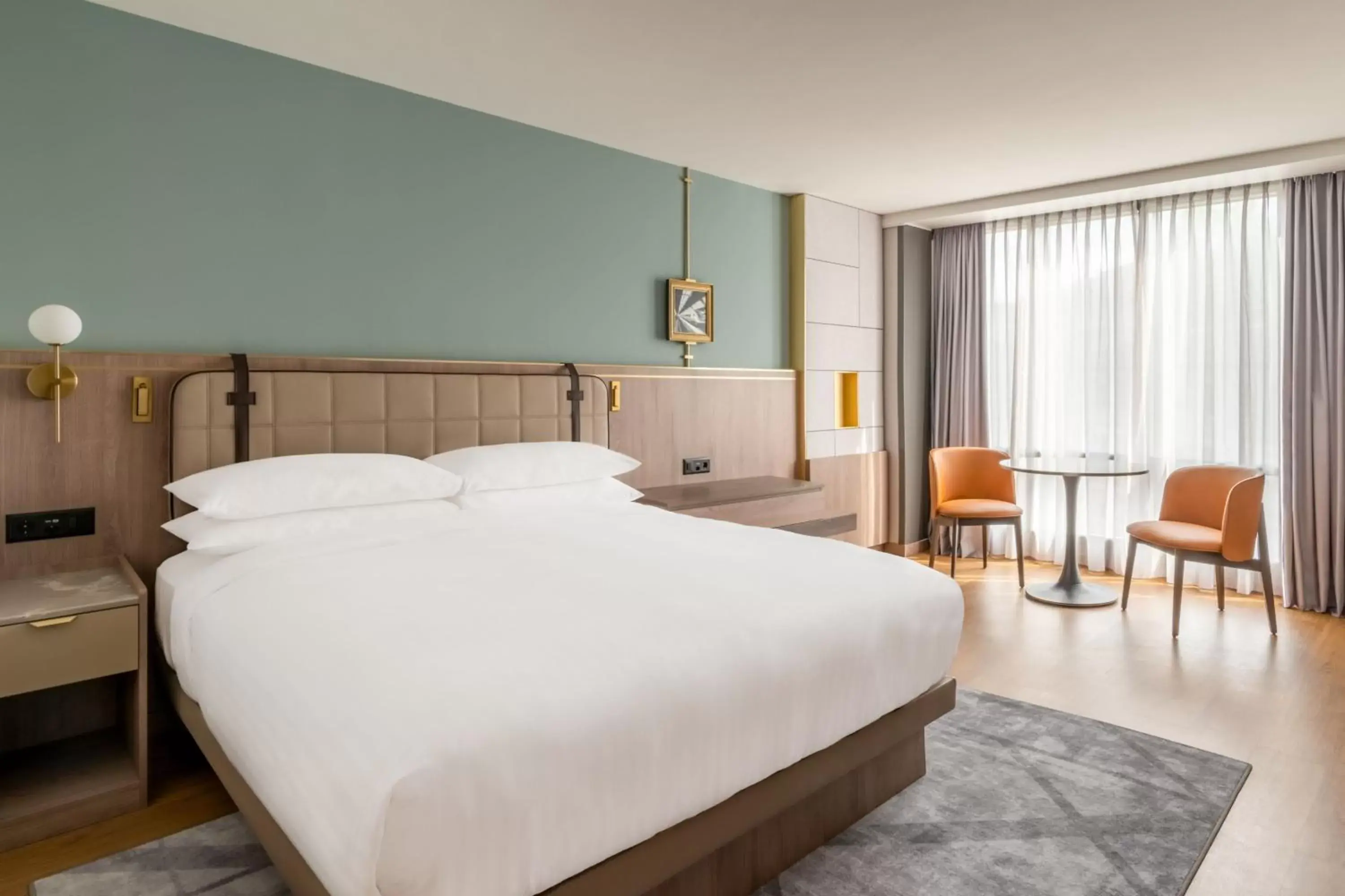 Superior King Room - North Wing in Zurich Marriott Hotel Superior King Room - North Wing in Zurich Marriott Hotel