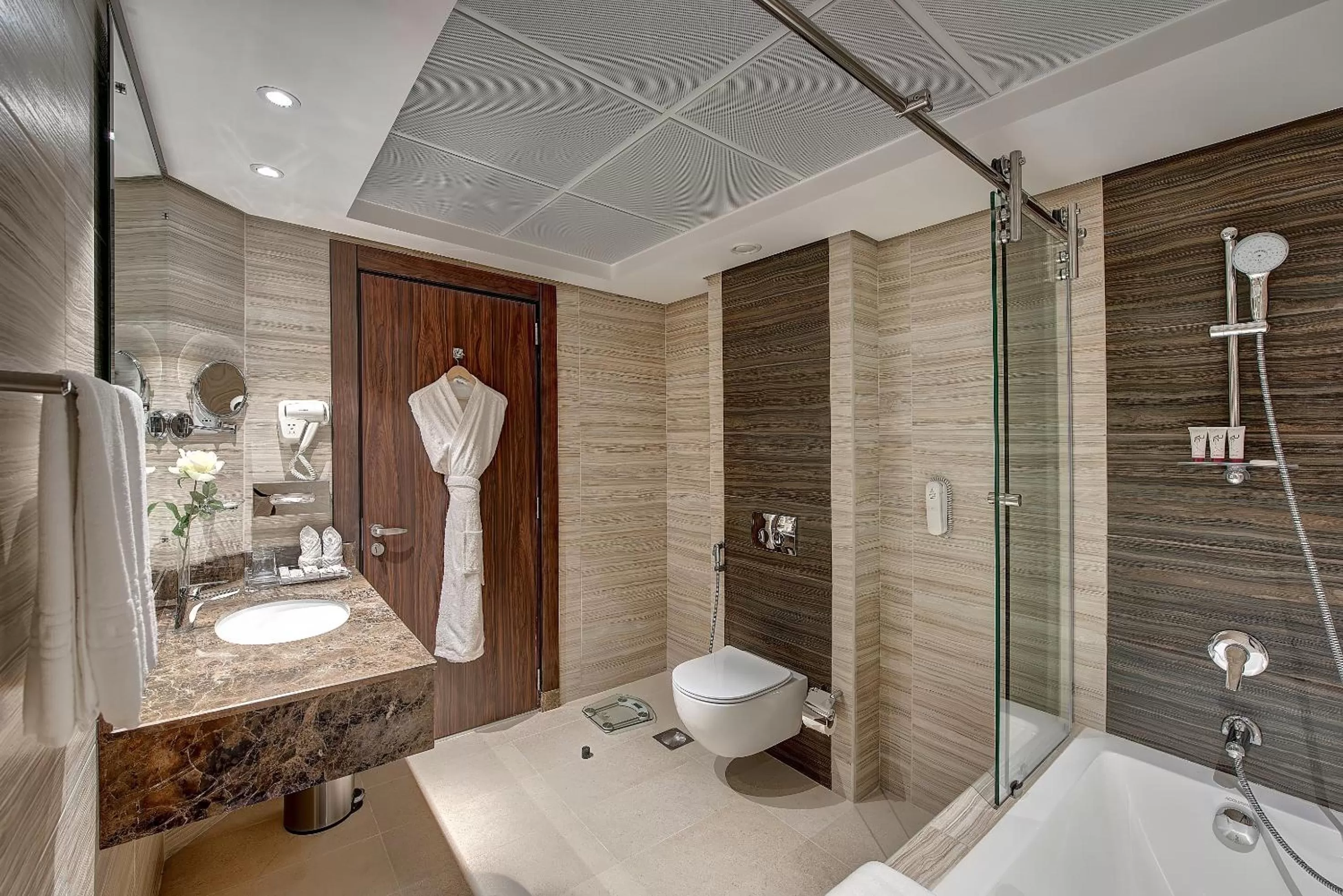 Shower in Omega Hotel Dubai