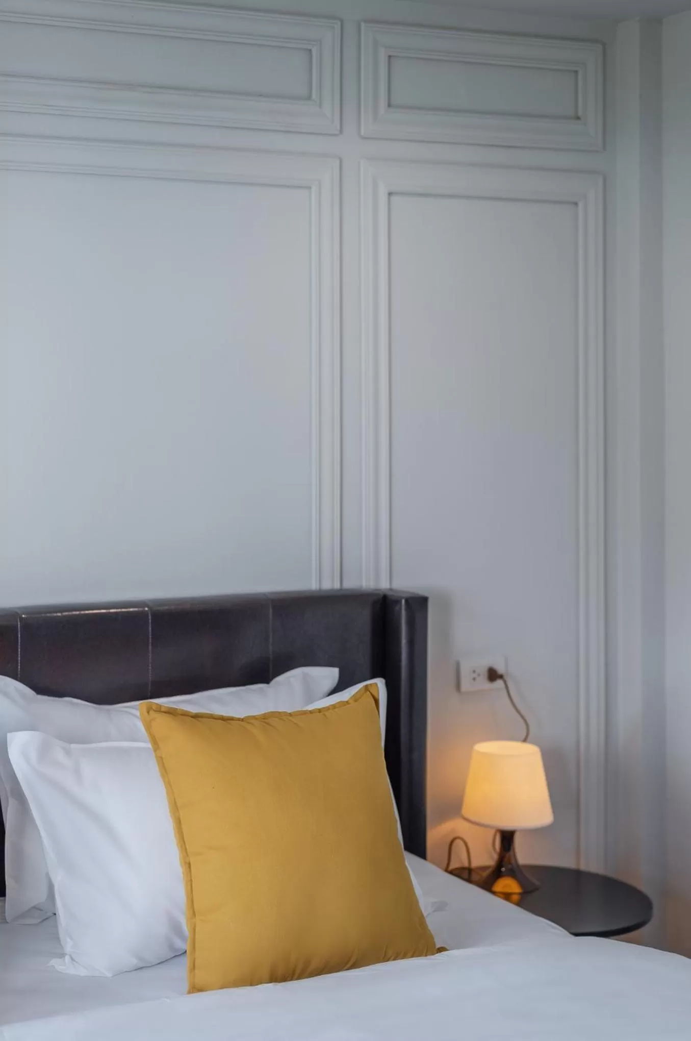 Bed in The Mellow Pillow Hotel @ Chiang Mai Gate