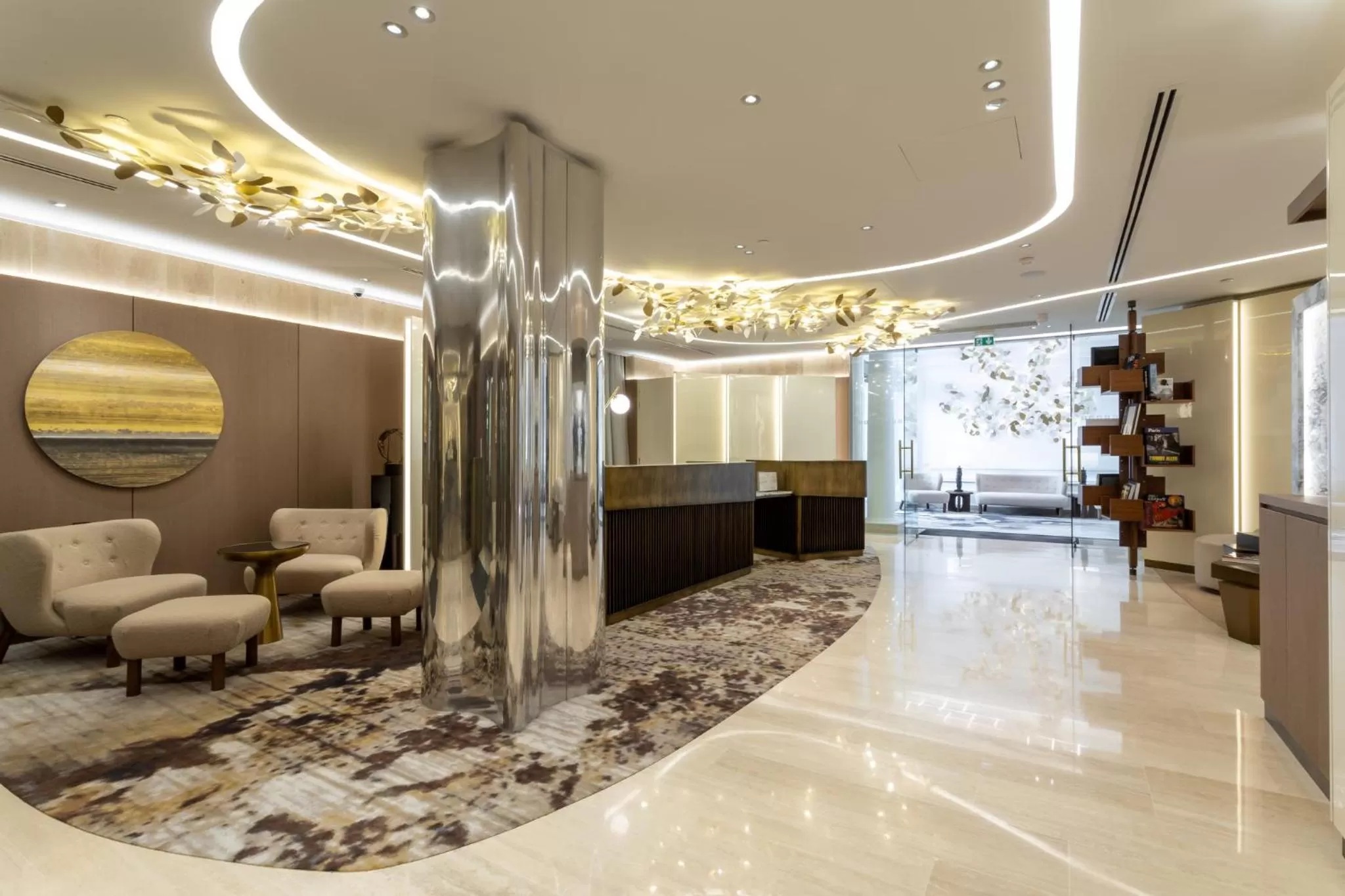 Property building in InterContinental Paris Champs Elysées Etoile by IHG