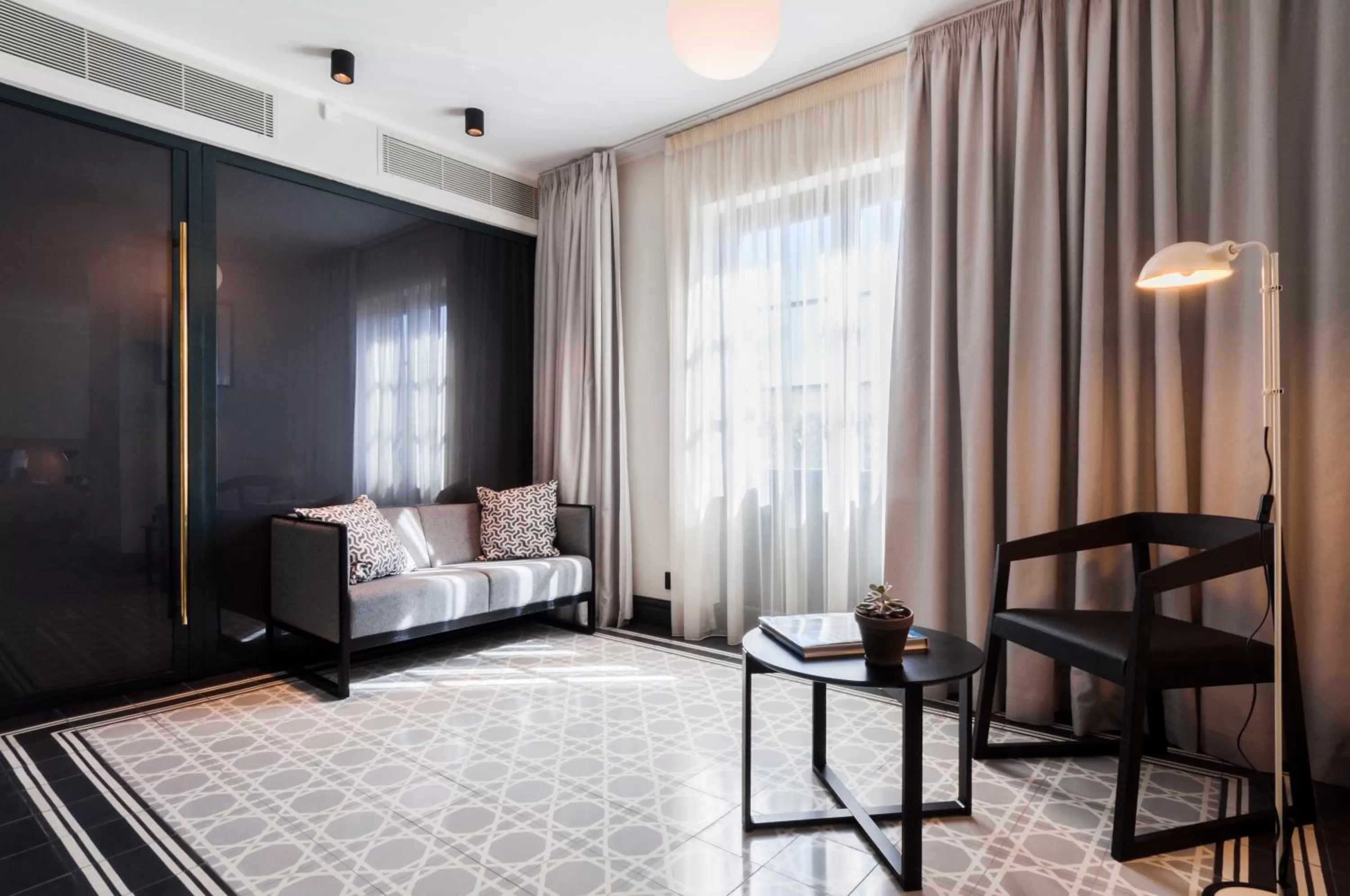 Bed in La Falconeria Hotel