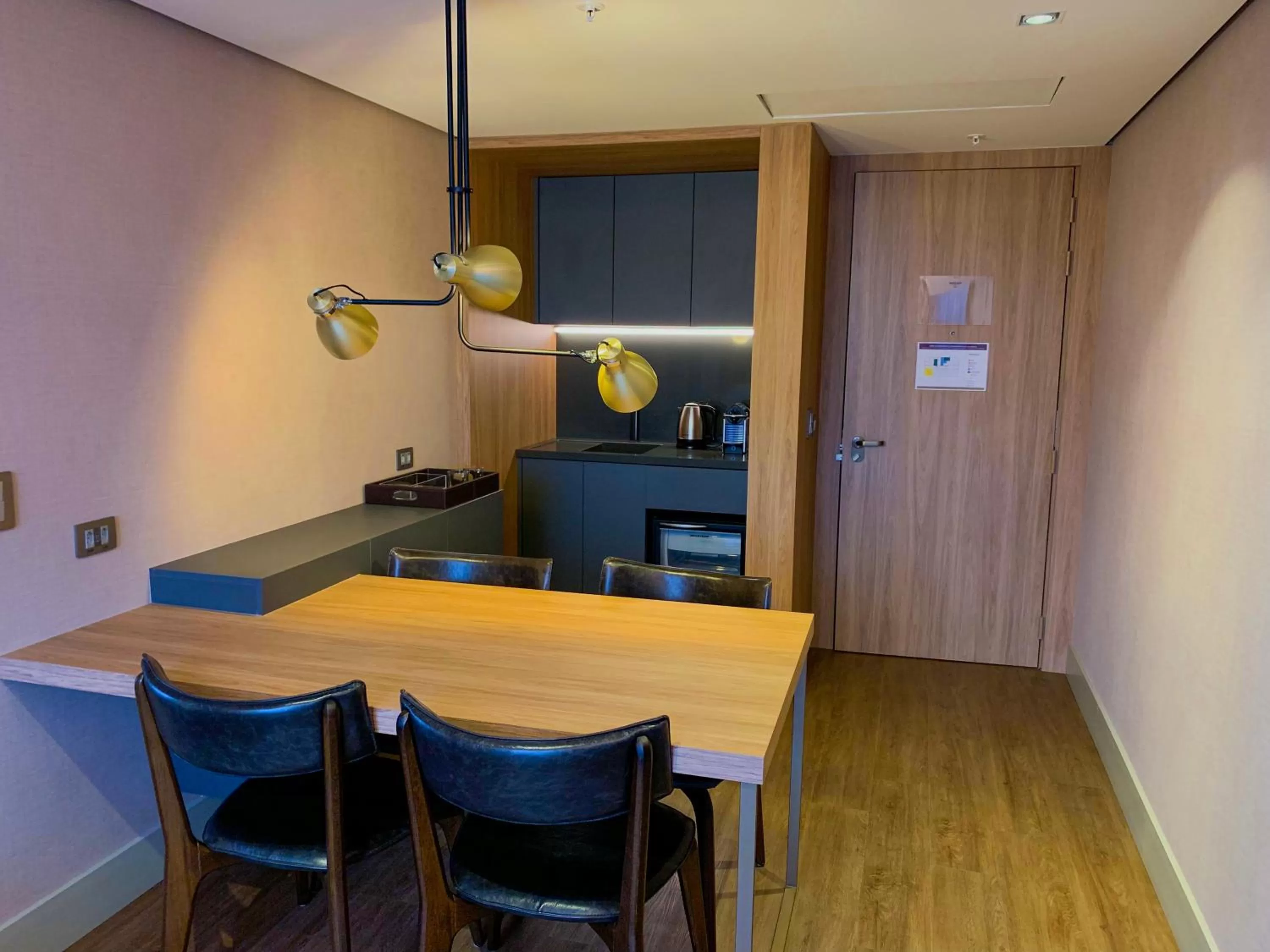 Kitchen or kitchenette in Mercure Itajai Navegantes