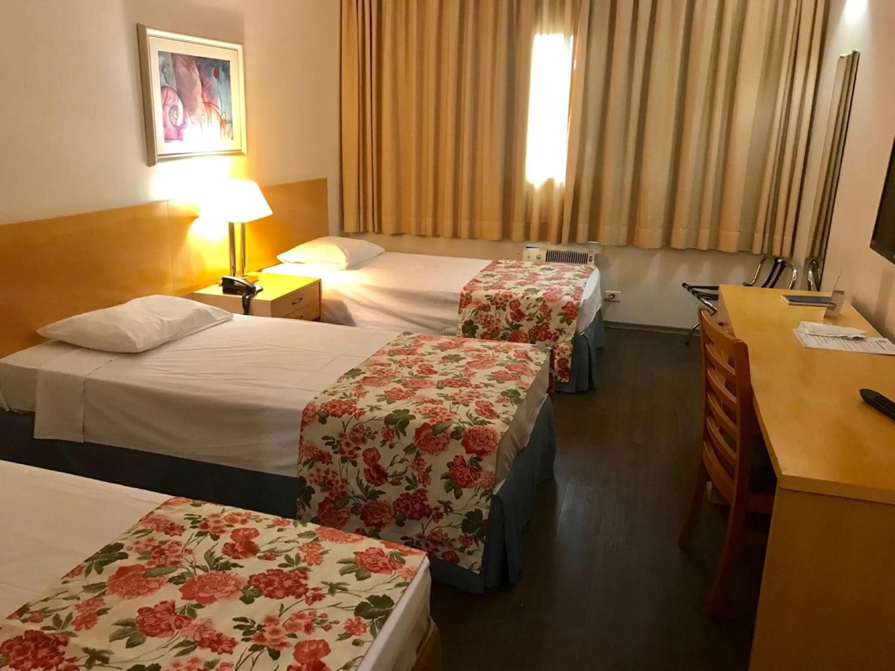 Photo of the whole room, Bed in Hotel Dan Inn São José dos Campos
