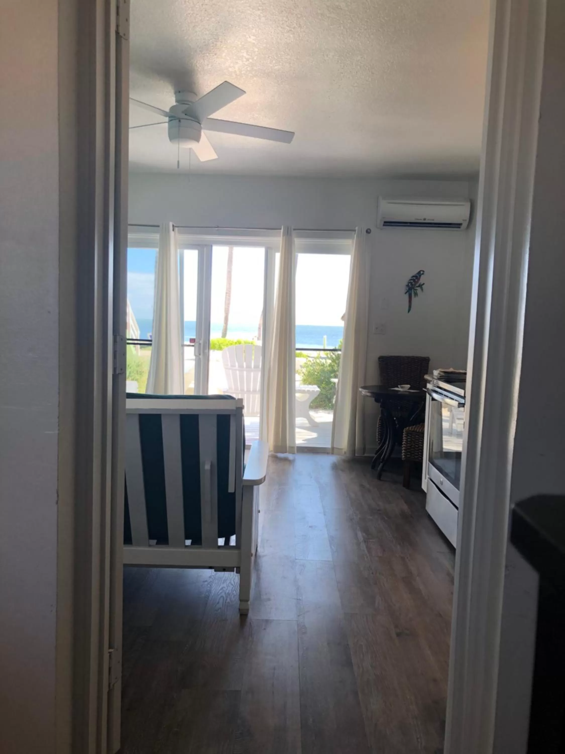 Balcony/Terrace in Drop Anchor Resort & Marina