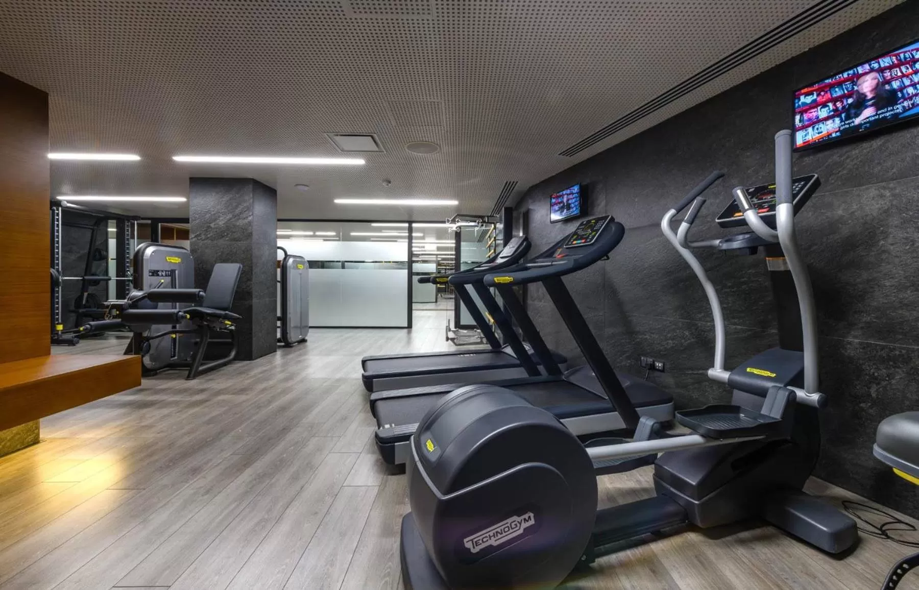 Fitness centre/facilities in Ajax Hotel
