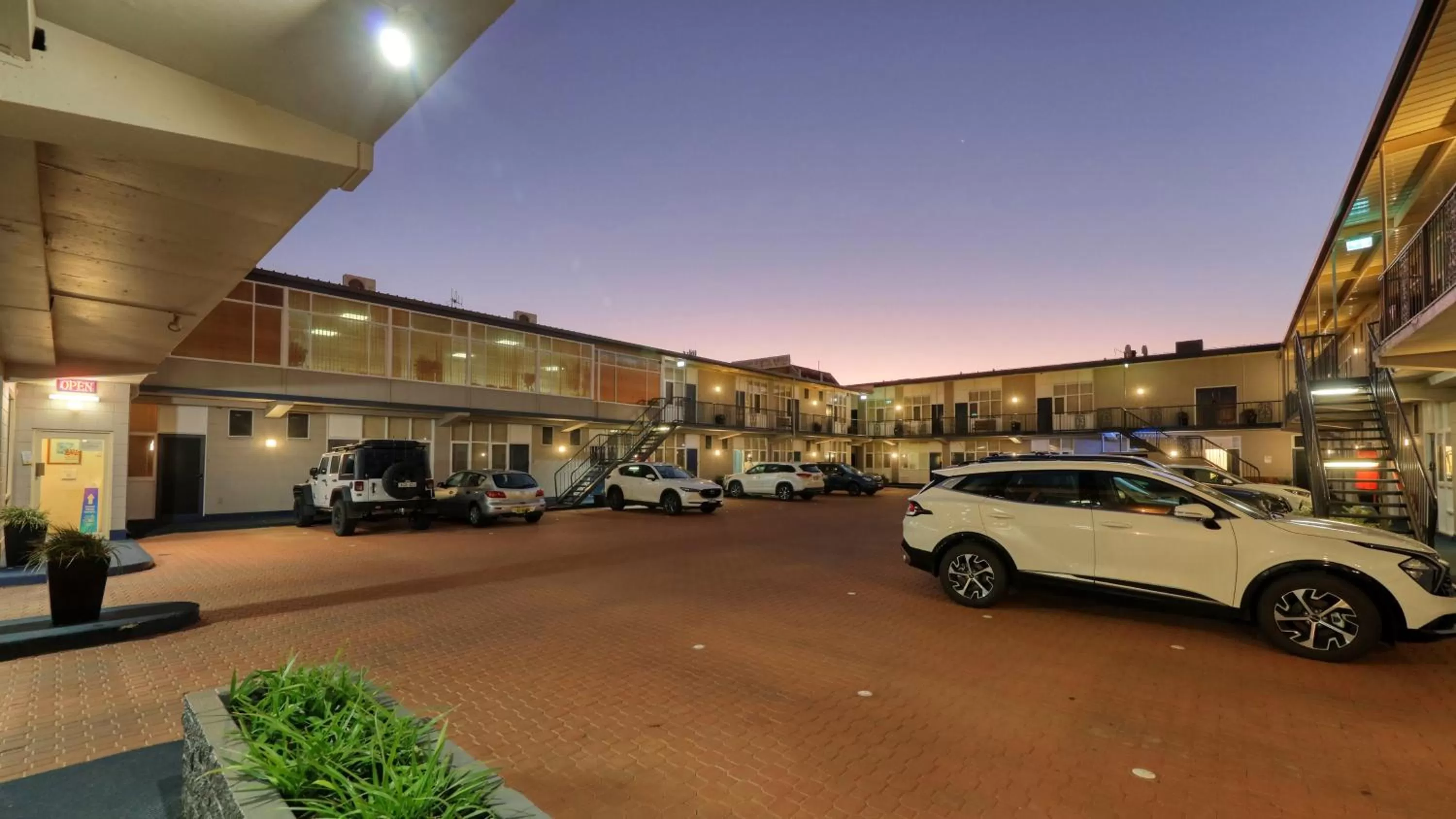 Property building in Comfort Inn Crystal Broken Hill
